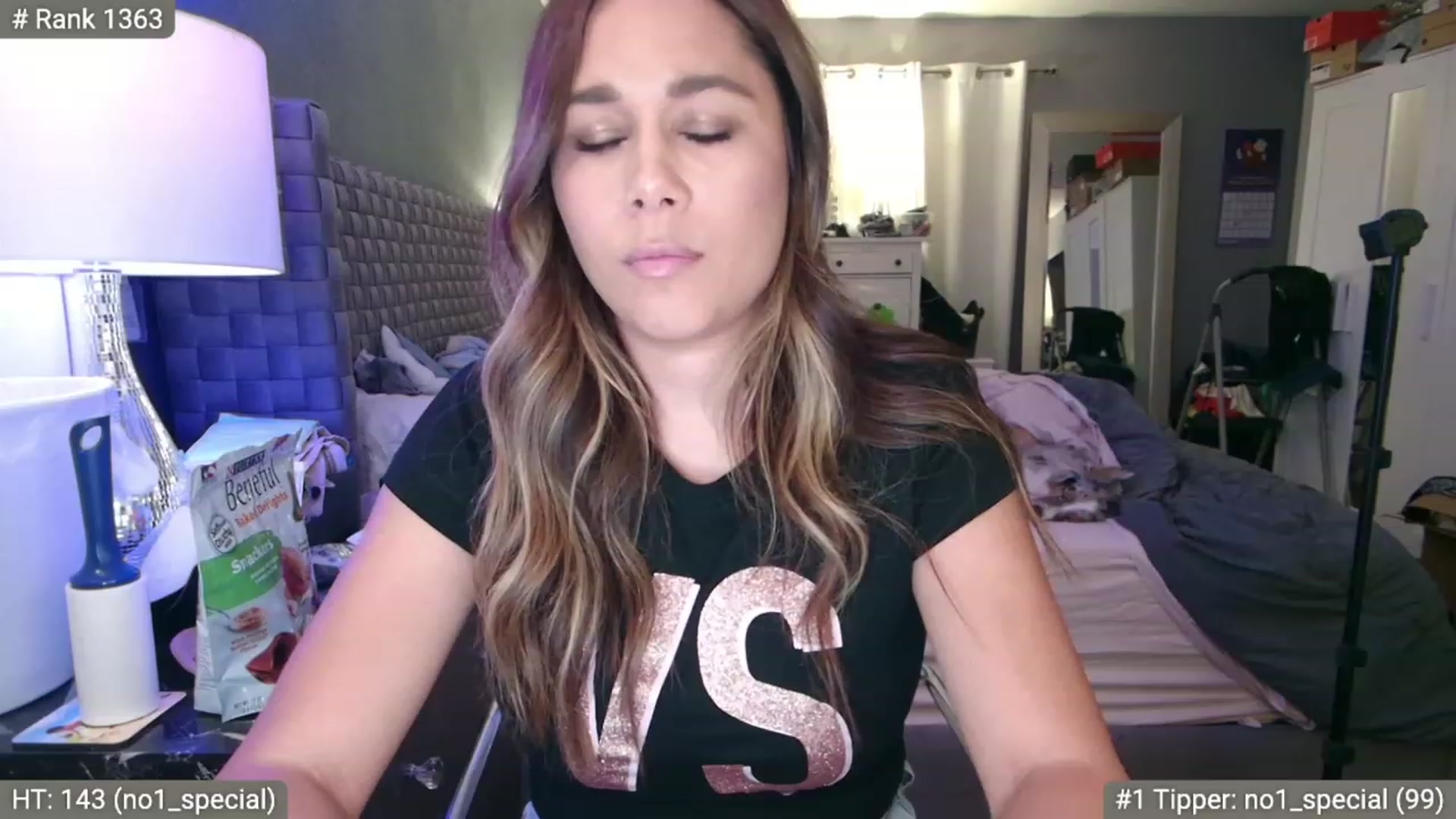 Gallery image thumbnail from Cinnabuns's myfreecams stream on, 07/16/2023, 08:22 image 14 of 20