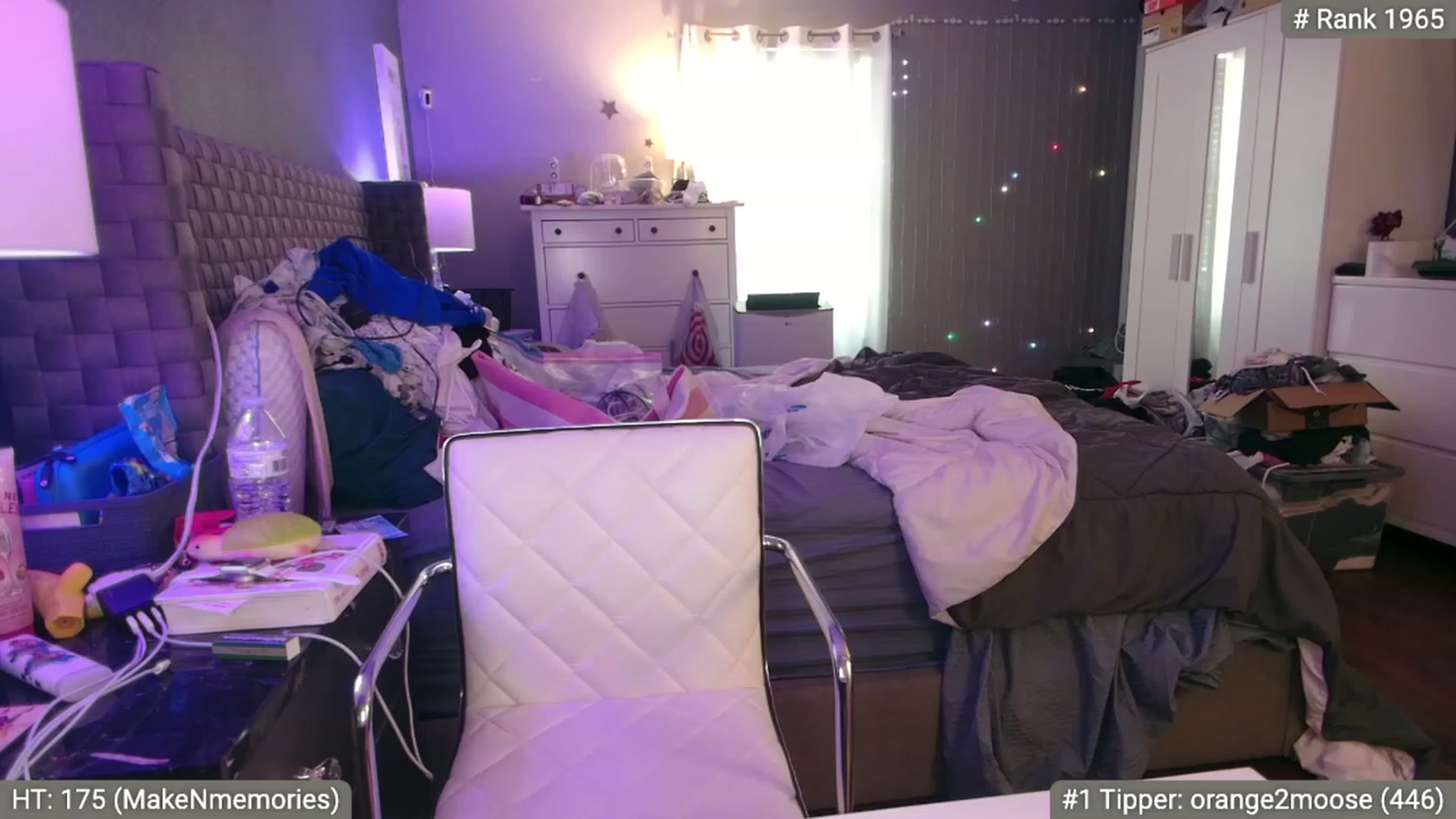 Gallery image thumbnail from Cinnabuns's myfreecams stream on, 07/31/2023, 01:19 image 18 of 20