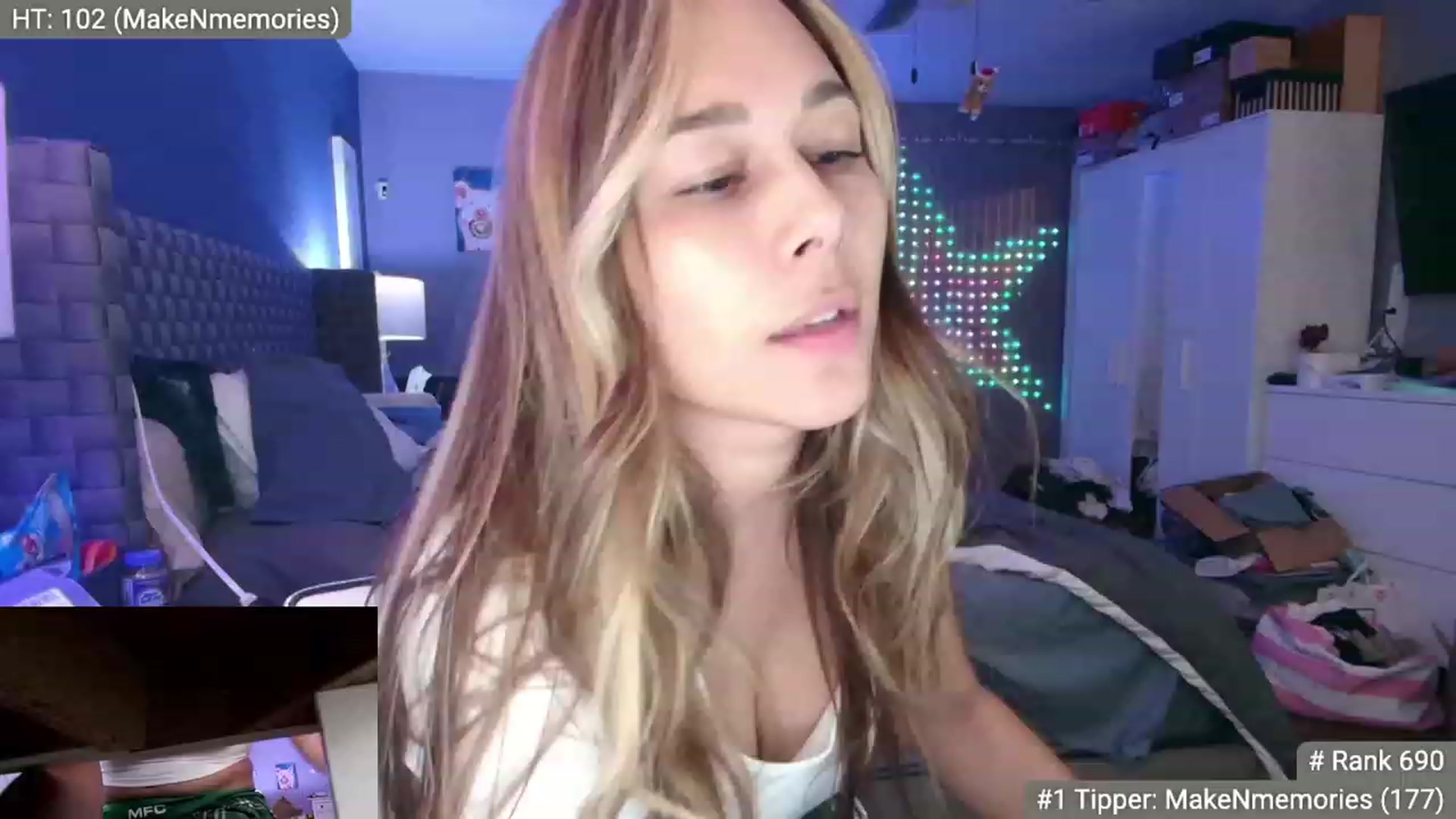 Gallery image thumbnail from Cinnabuns's myfreecams stream on, 08/05/2023, 06:41 image 7 of 20