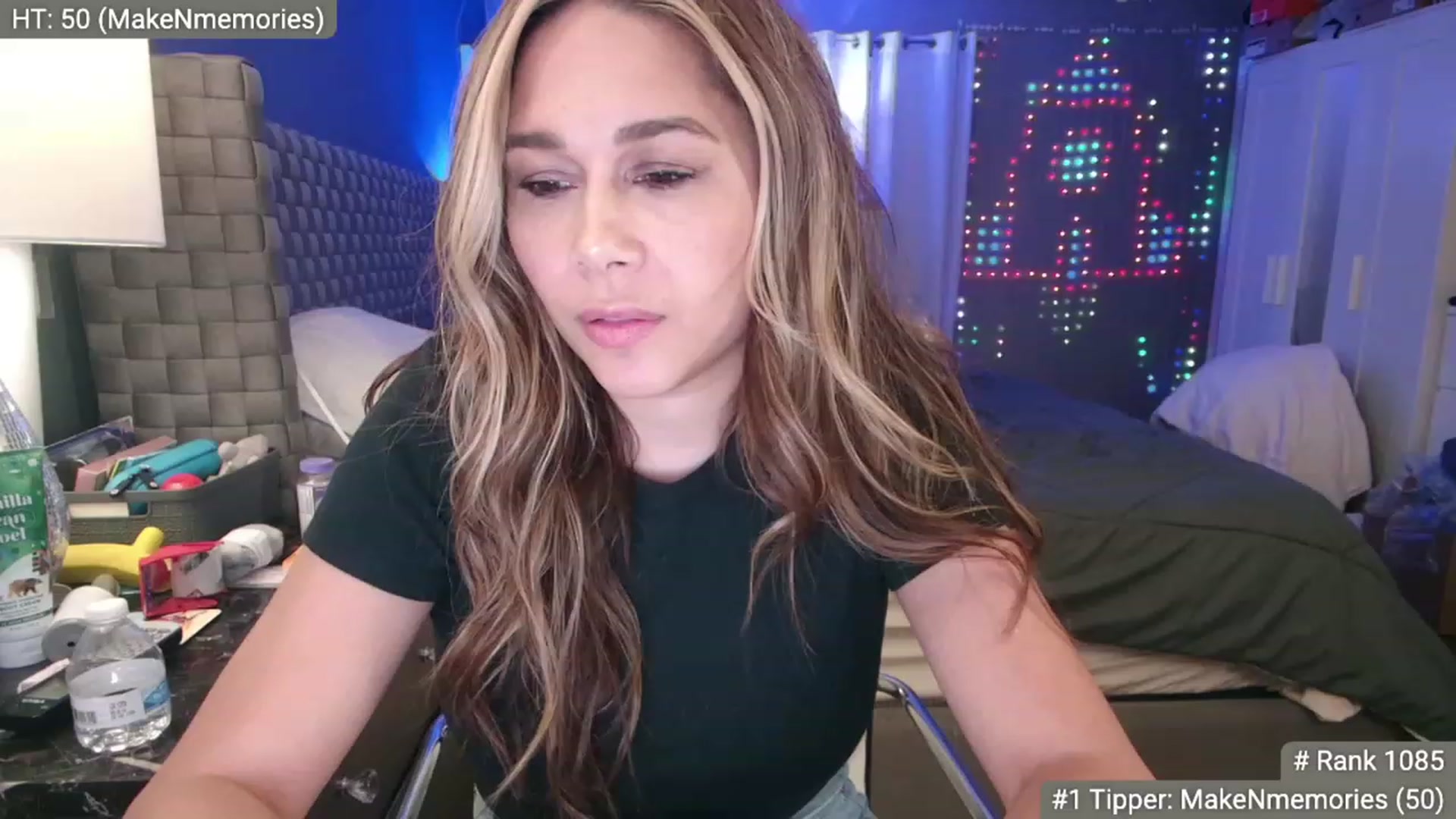 Gallery image thumbnail from Cinnabuns's myfreecams stream on, 08/08/2023, 04:44 image 19 of 20