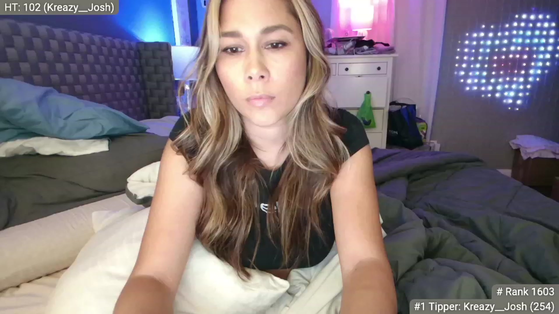 Gallery image thumbnail from Cinnabuns's myfreecams stream on, 08/17/2023, 05:38 image 1 of 20