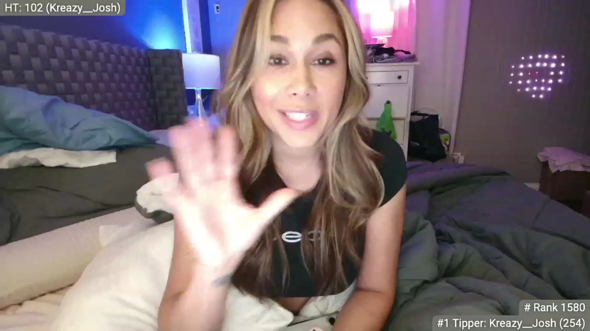 Gallery image thumbnail from Cinnabuns's myfreecams stream on, 08/17/2023, 05:38 image 15 of 20