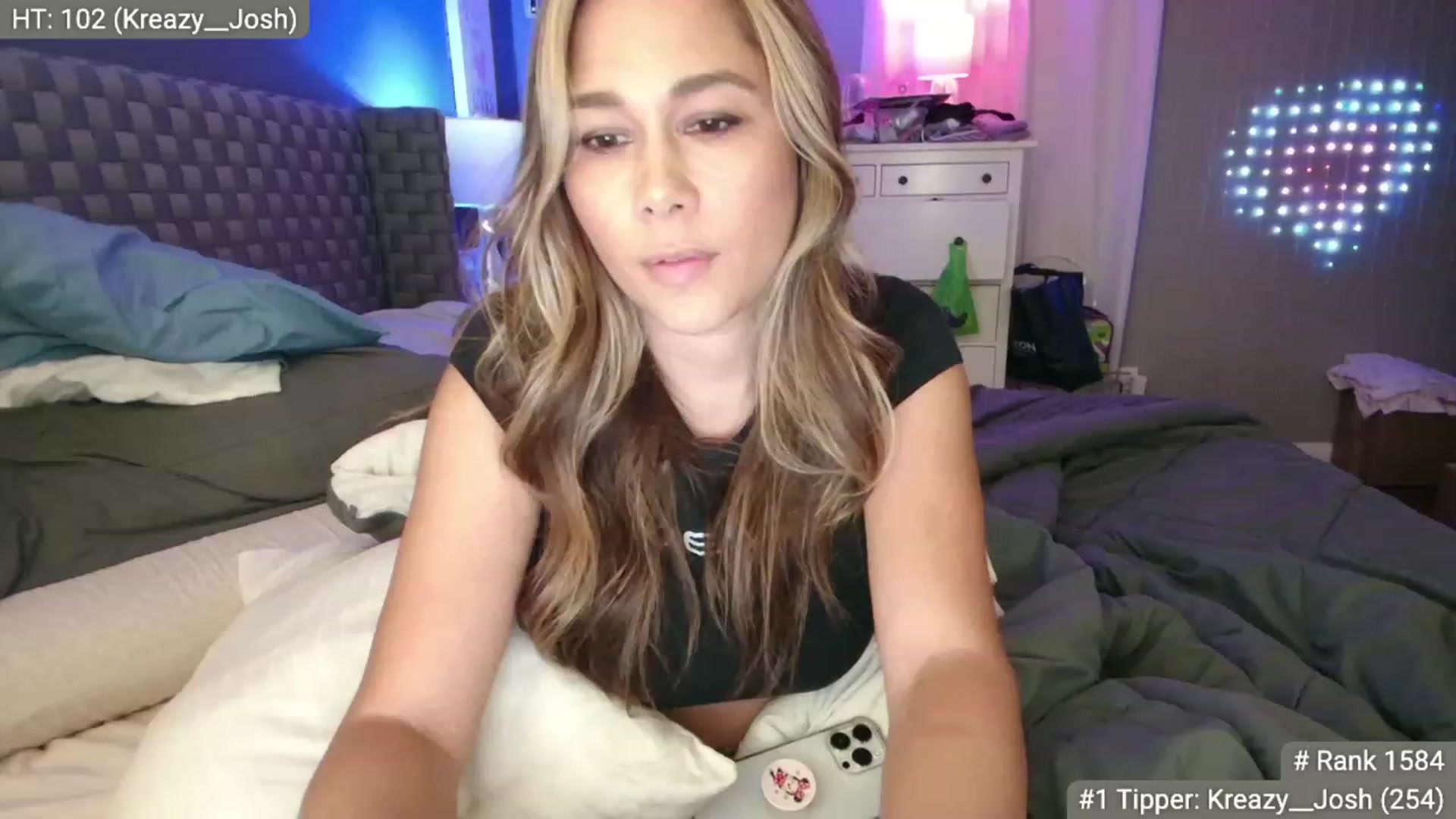 Gallery image thumbnail from Cinnabuns's myfreecams stream on, 08/17/2023, 05:38 image 11 of 20