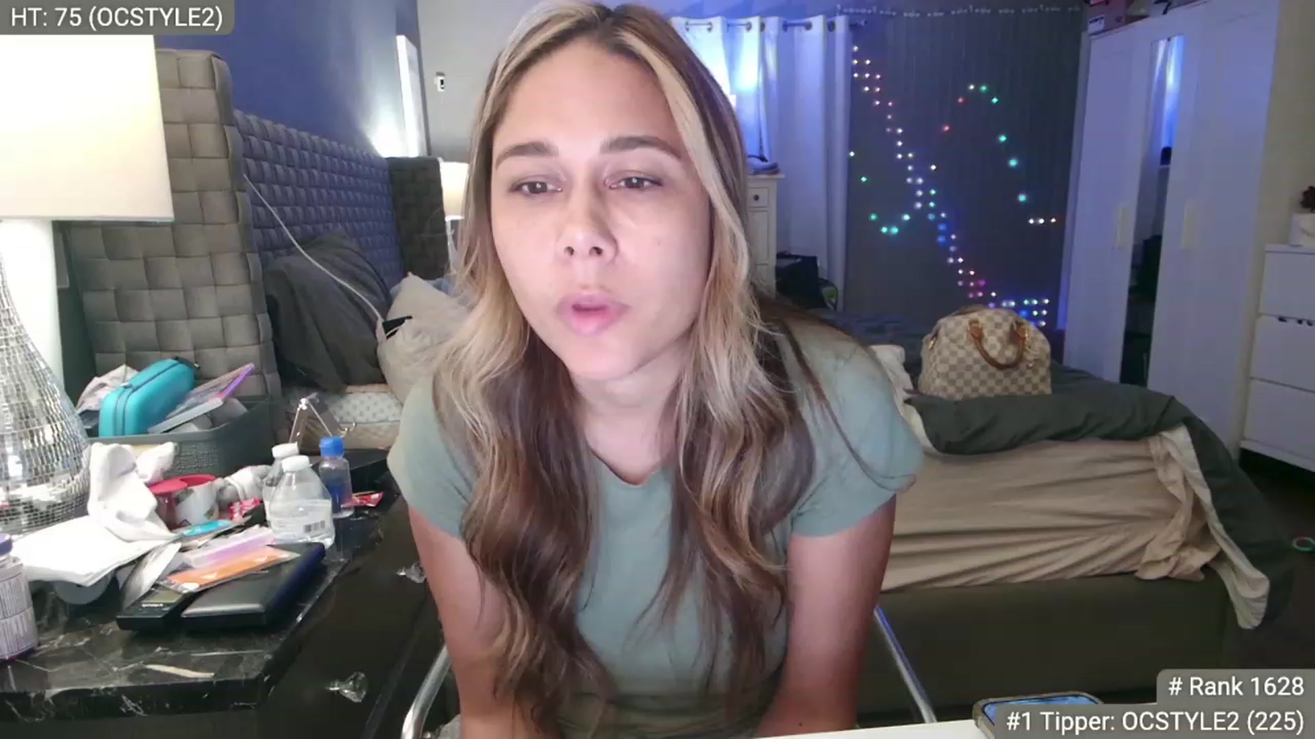 Gallery image thumbnail from Cinnabuns's myfreecams stream on, 08/20/2023, 05:01 image 11 of 20