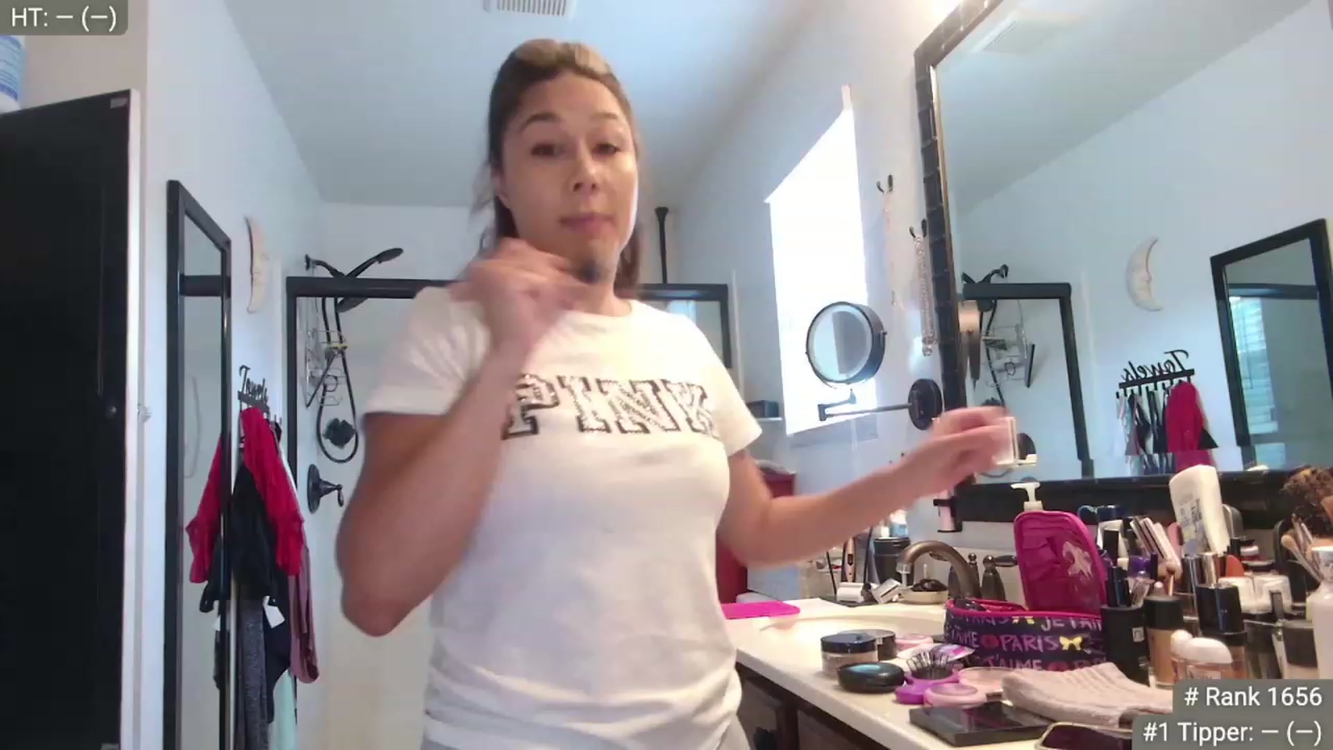 Gallery image thumbnail from Cinnabuns's myfreecams stream on, 08/20/2023, 23:18 image 4 of 20
