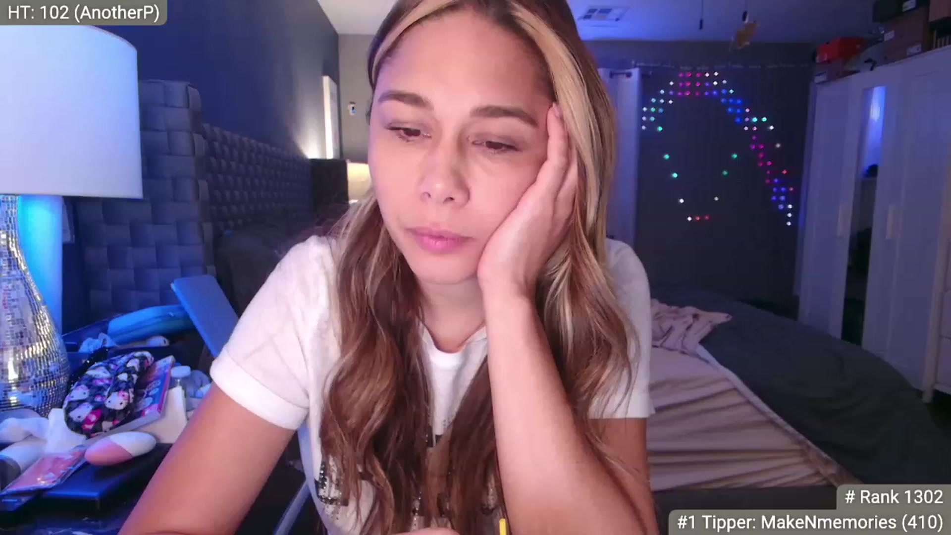 Gallery image thumbnail from Cinnabuns's myfreecams stream on, 08/21/2023, 04:33 image 15 of 20