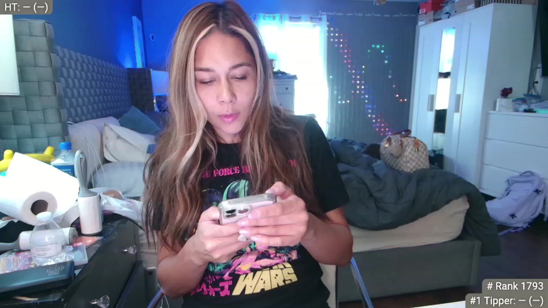 Gallery image thumbnail from Cinnabuns's myfreecams stream on, 08/29/2023, 17:00 image 3 of 20