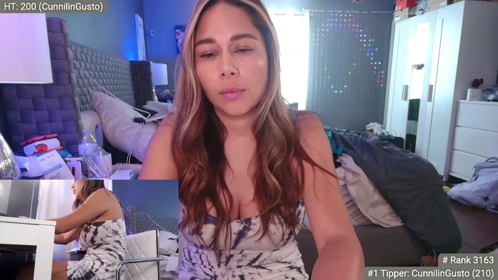 Gallery image thumbnail from Cinnabuns's myfreecams stream on, 09/06/2023, 19:56 image 18 of 20