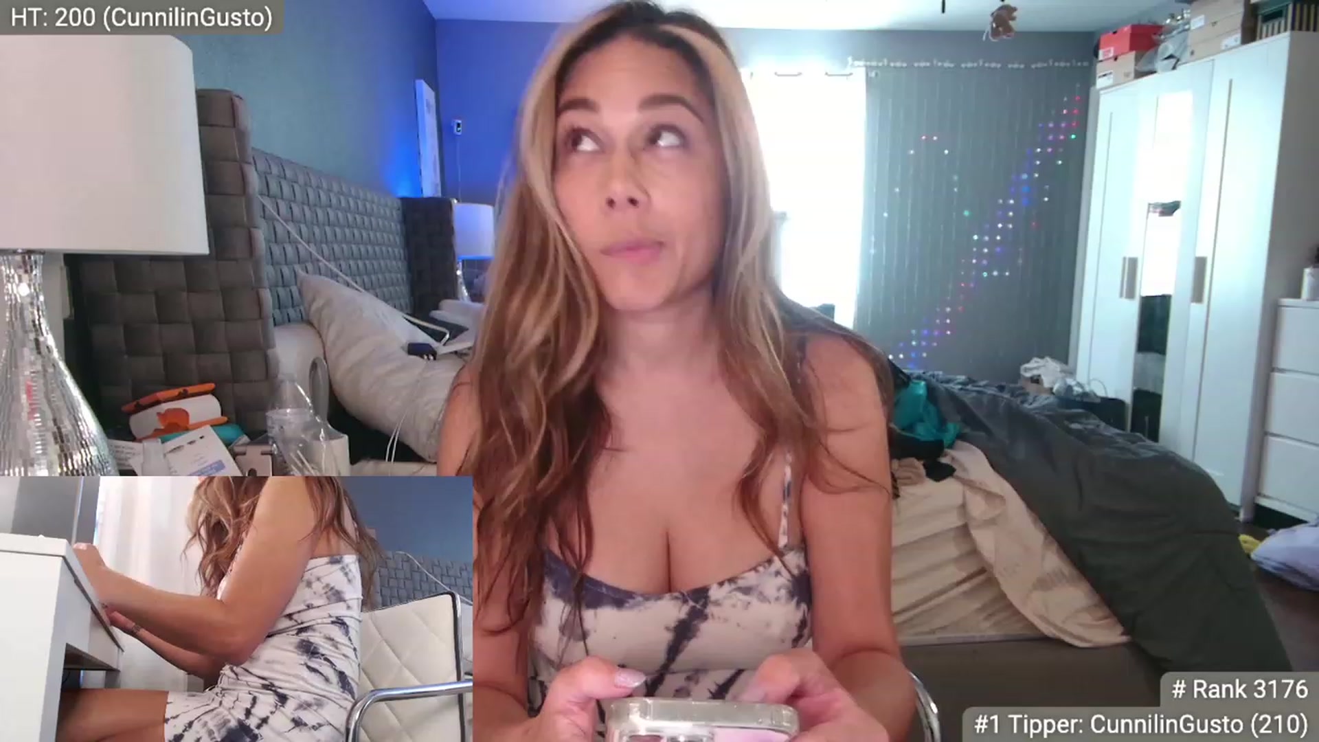 Gallery image thumbnail from Cinnabuns's myfreecams stream on, 09/06/2023, 19:56 image 2 of 20