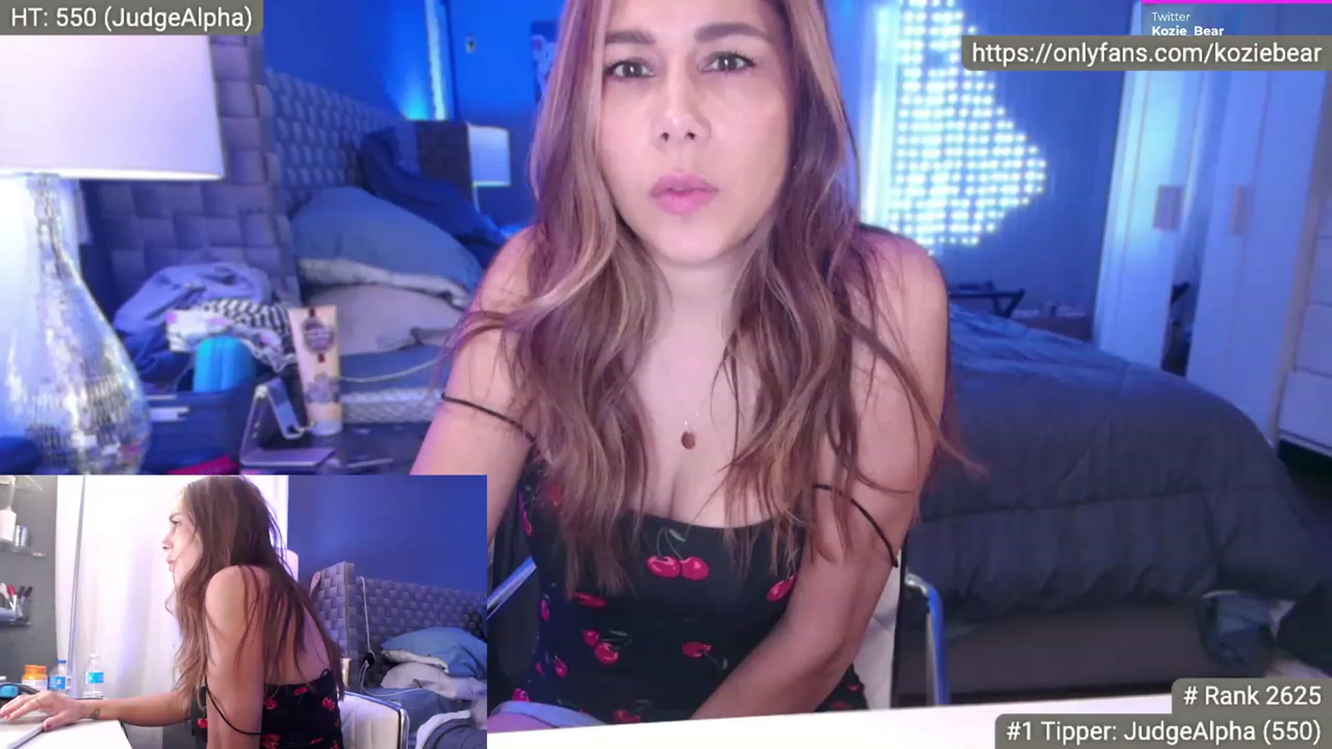 Gallery image thumbnail from Cinnabuns's myfreecams stream on, 10/16/2023, 04:28 image 1 of 20