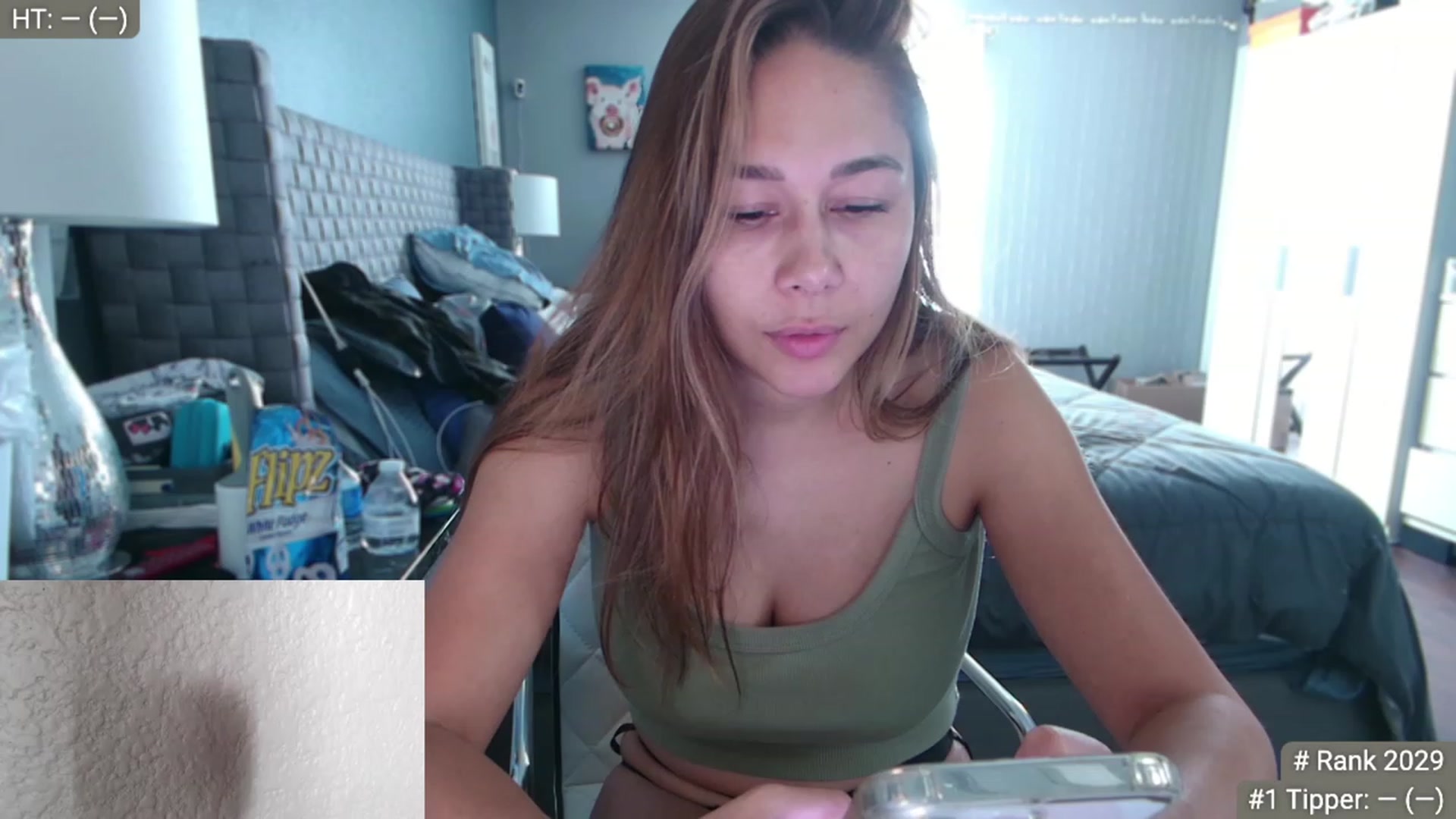 Gallery image thumbnail from Cinnabuns's myfreecams stream on, 10/18/2023, 18:58 image 7 of 20