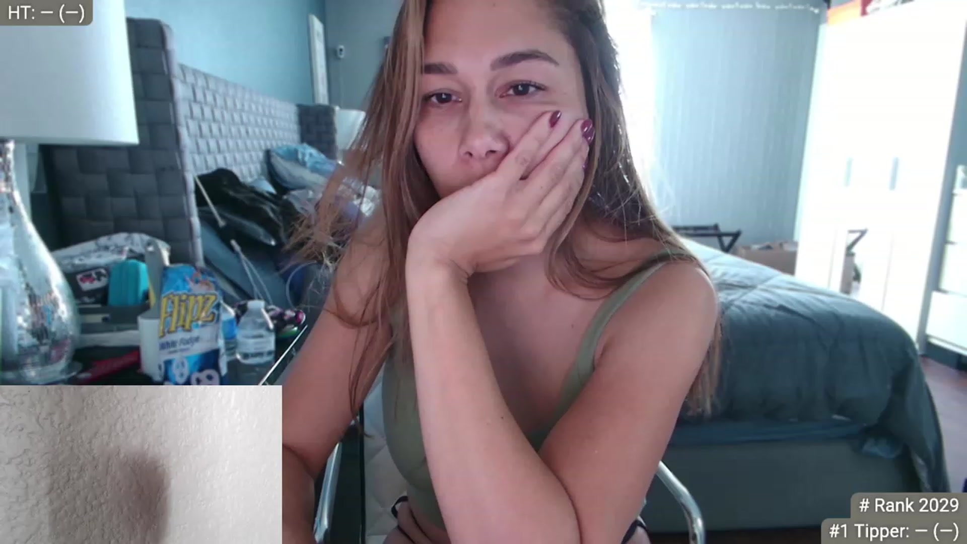Gallery image thumbnail from Cinnabuns's myfreecams stream on, 10/18/2023, 18:58 image 6 of 20