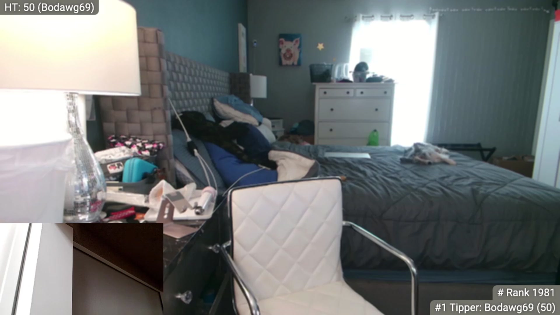 Gallery image thumbnail from Cinnabuns's myfreecams stream on, 10/18/2023, 20:28 image 18 of 20