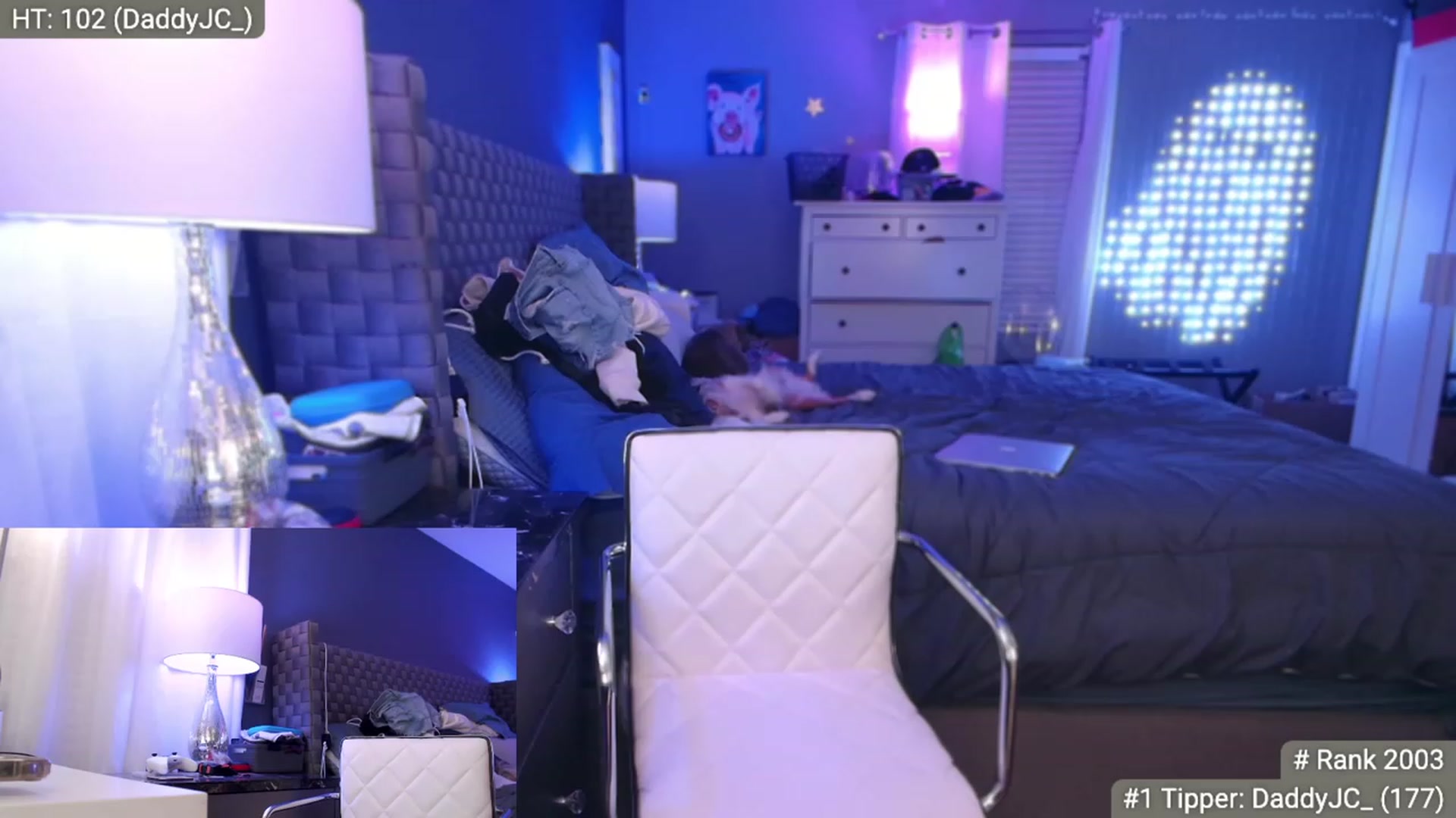 Gallery image thumbnail from Cinnabuns's myfreecams stream on, 10/19/2023, 07:24 image 11 of 20