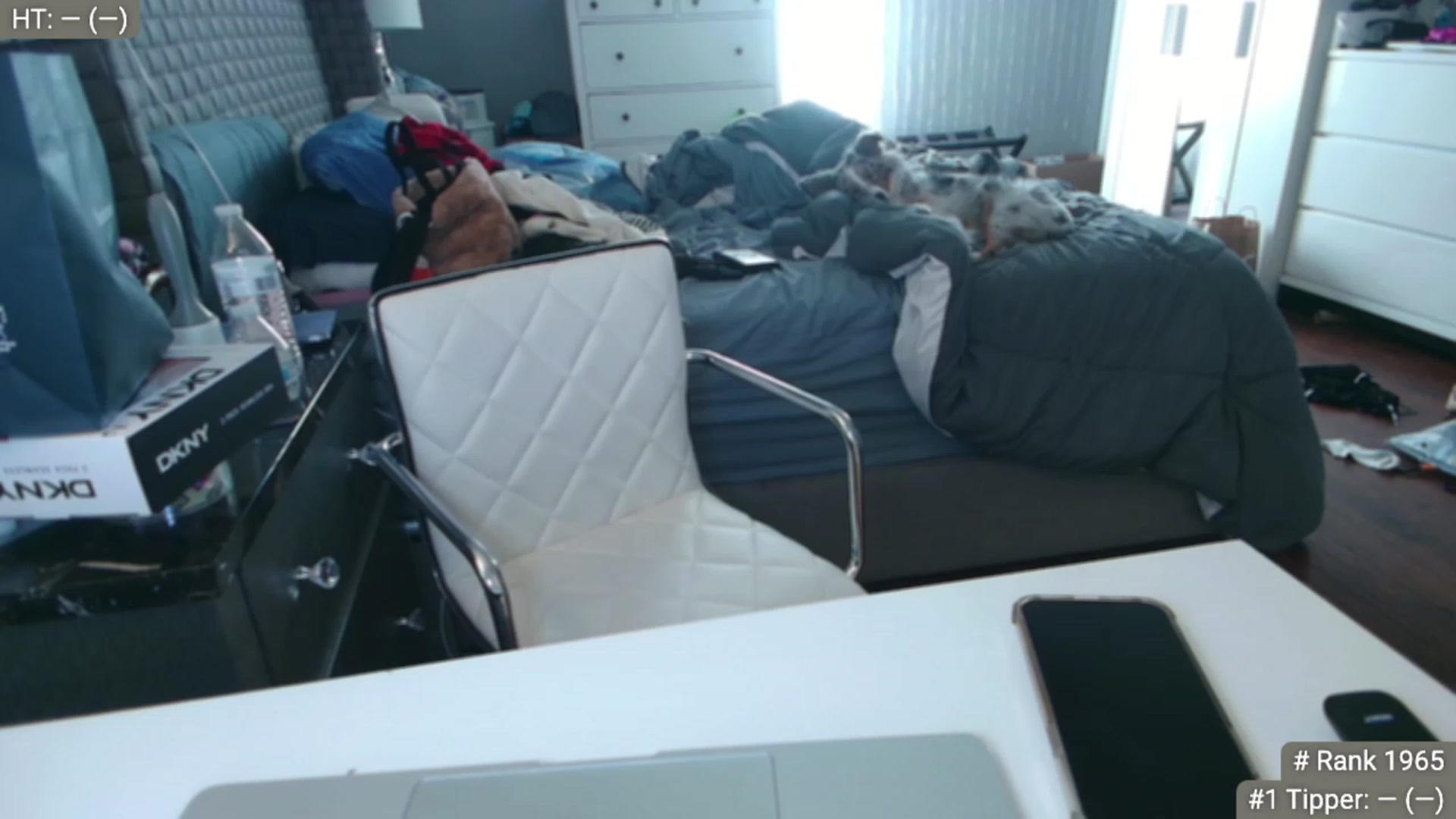 Gallery image thumbnail from Cinnabuns's myfreecams stream on, 10/23/2023, 16:56 image 15 of 20