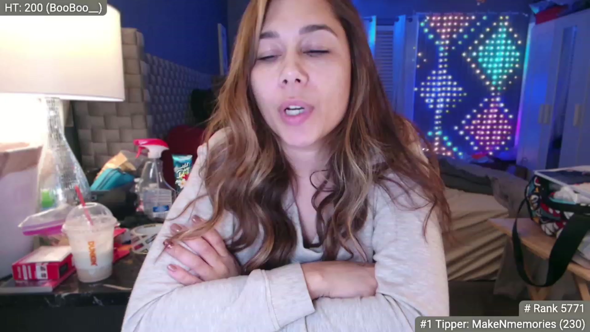 Gallery image thumbnail from Cinnabuns's myfreecams stream on, 11/18/2023, 01:28 image 11 of 20