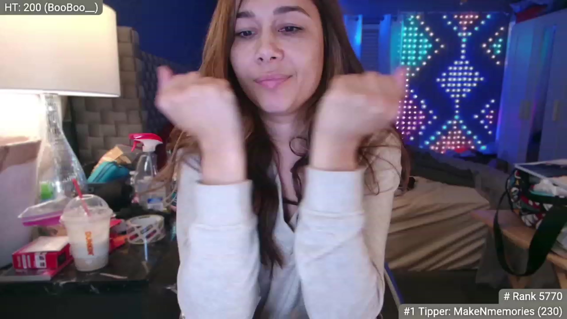 Gallery image thumbnail from Cinnabuns's myfreecams stream on, 11/18/2023, 01:28 image 10 of 20