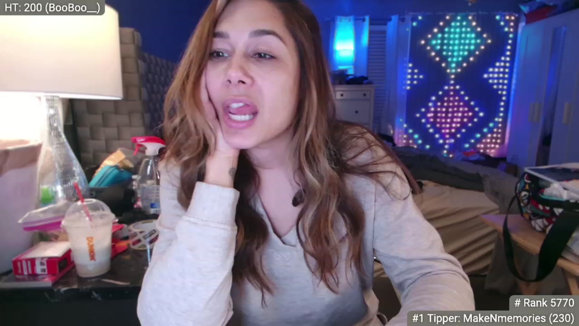Gallery image thumbnail from Cinnabuns's myfreecams stream on, 11/18/2023, 01:28 image 9 of 20