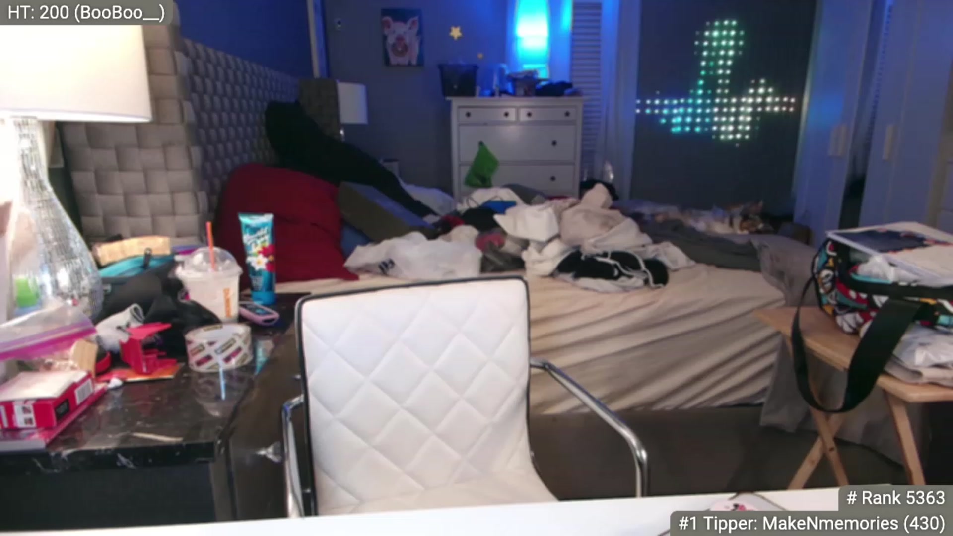 Gallery image thumbnail from Cinnabuns's myfreecams stream on, 11/18/2023, 02:59 image 13 of 20