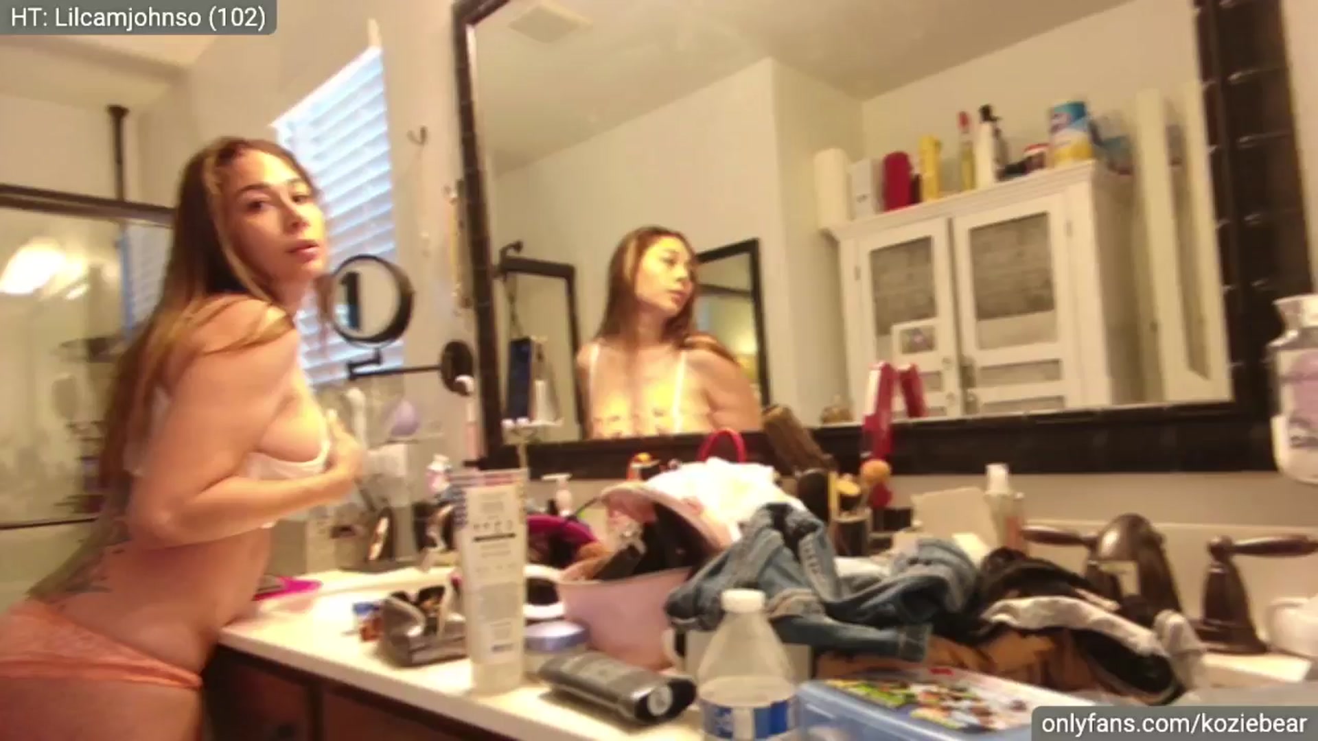 Gallery image thumbnail from Cinnabuns's myfreecams stream on, 05/20/2024, 02:38 image 8 of 20