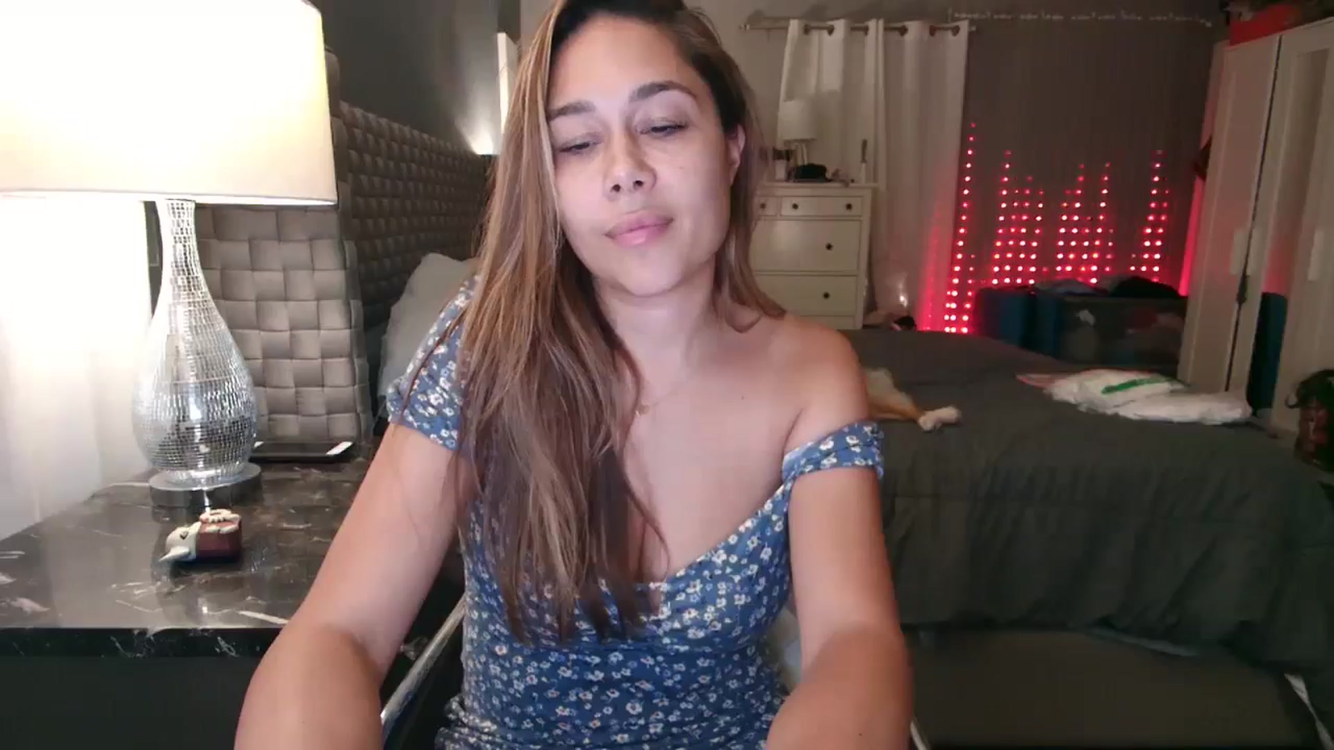 Gallery image thumbnail from Cinnabuns's myfreecams stream on, 07/03/2024, 06:28 image 3 of 20
