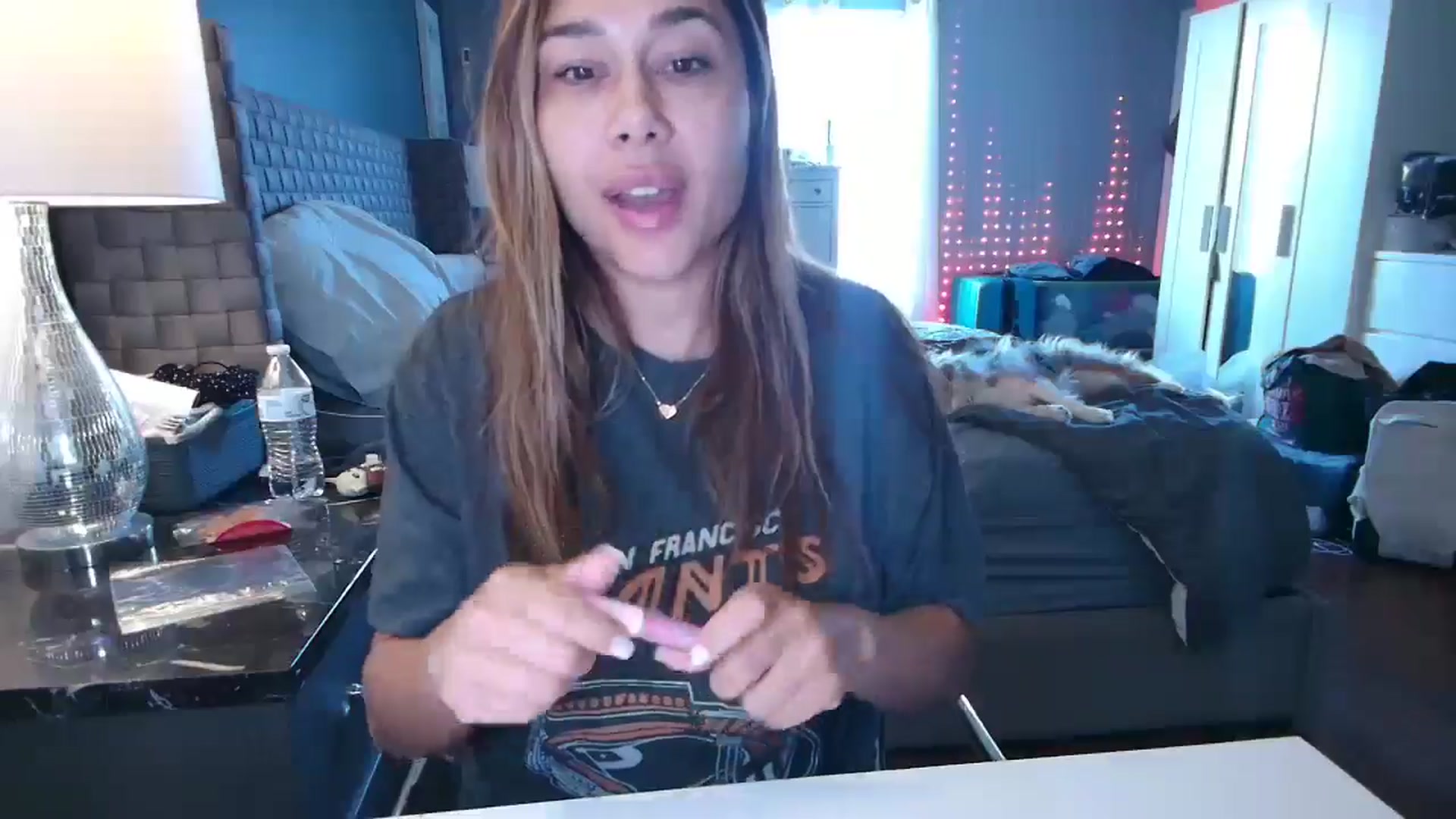 Gallery image thumbnail from Cinnabuns's myfreecams stream on, 07/04/2024, 24:01 image 5 of 20