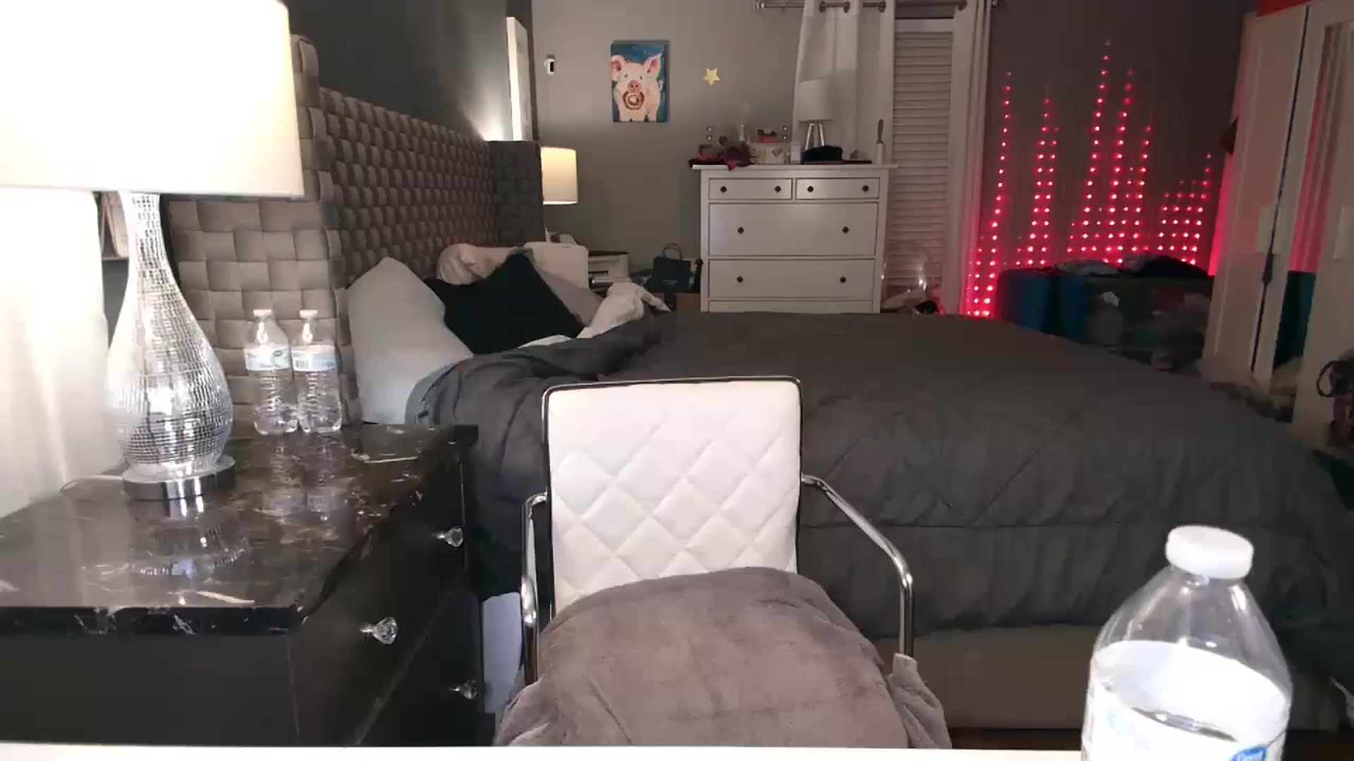 Gallery image thumbnail from Cinnabuns's myfreecams stream on, 07/06/2024, 03:40 image 19 of 20