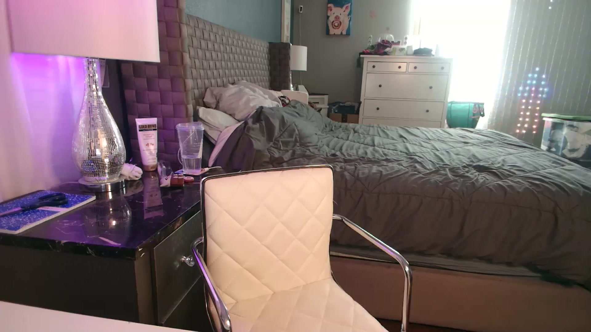 Gallery image thumbnail from Cinnabuns's myfreecams stream on, 07/26/2024, 19:41 image 19 of 20