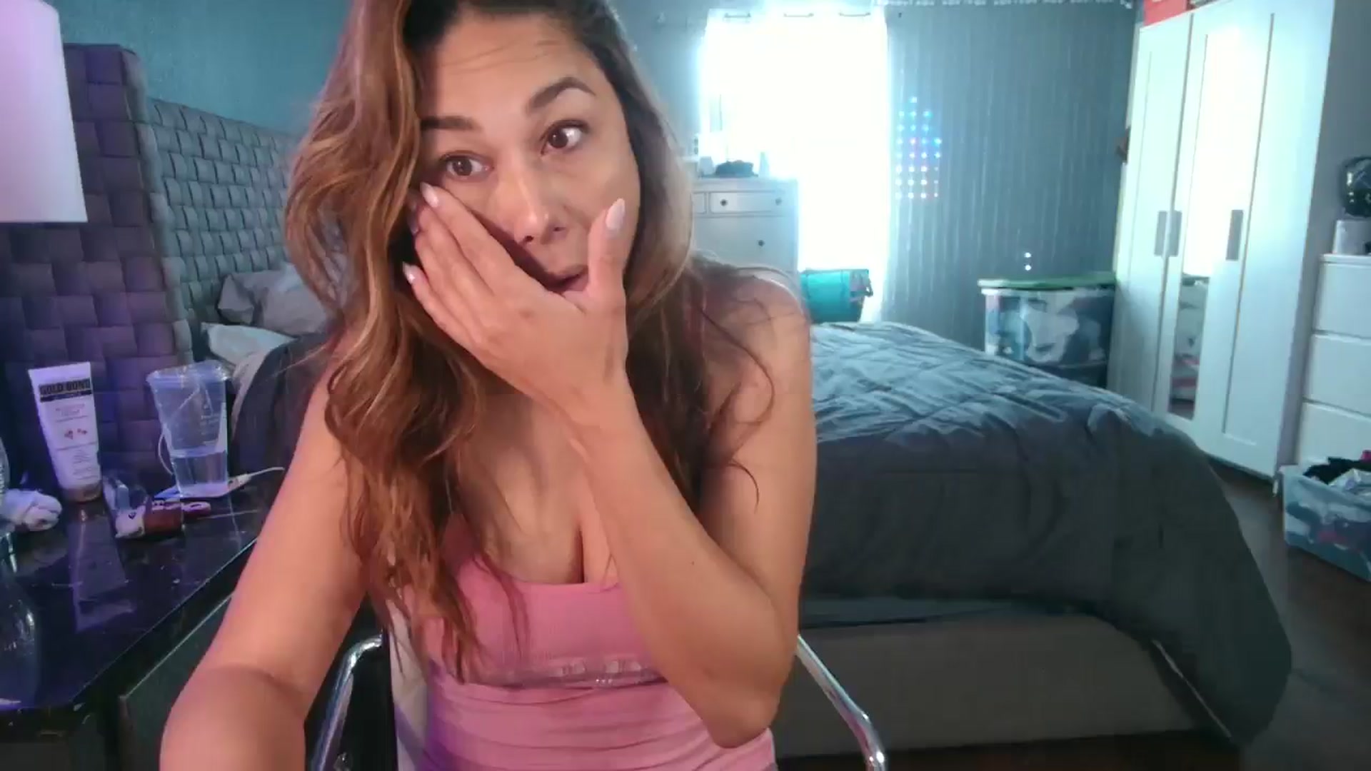 Gallery image thumbnail from Cinnabuns's myfreecams stream on, 07/26/2024, 19:41 image 3 of 20