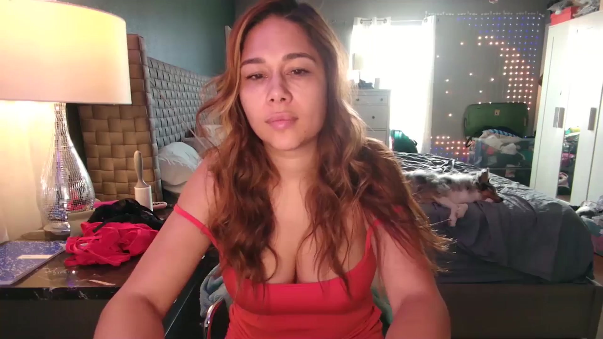 Gallery image thumbnail from Cinnabuns's myfreecams stream on, 08/08/2024, 24:44 image 2 of 20