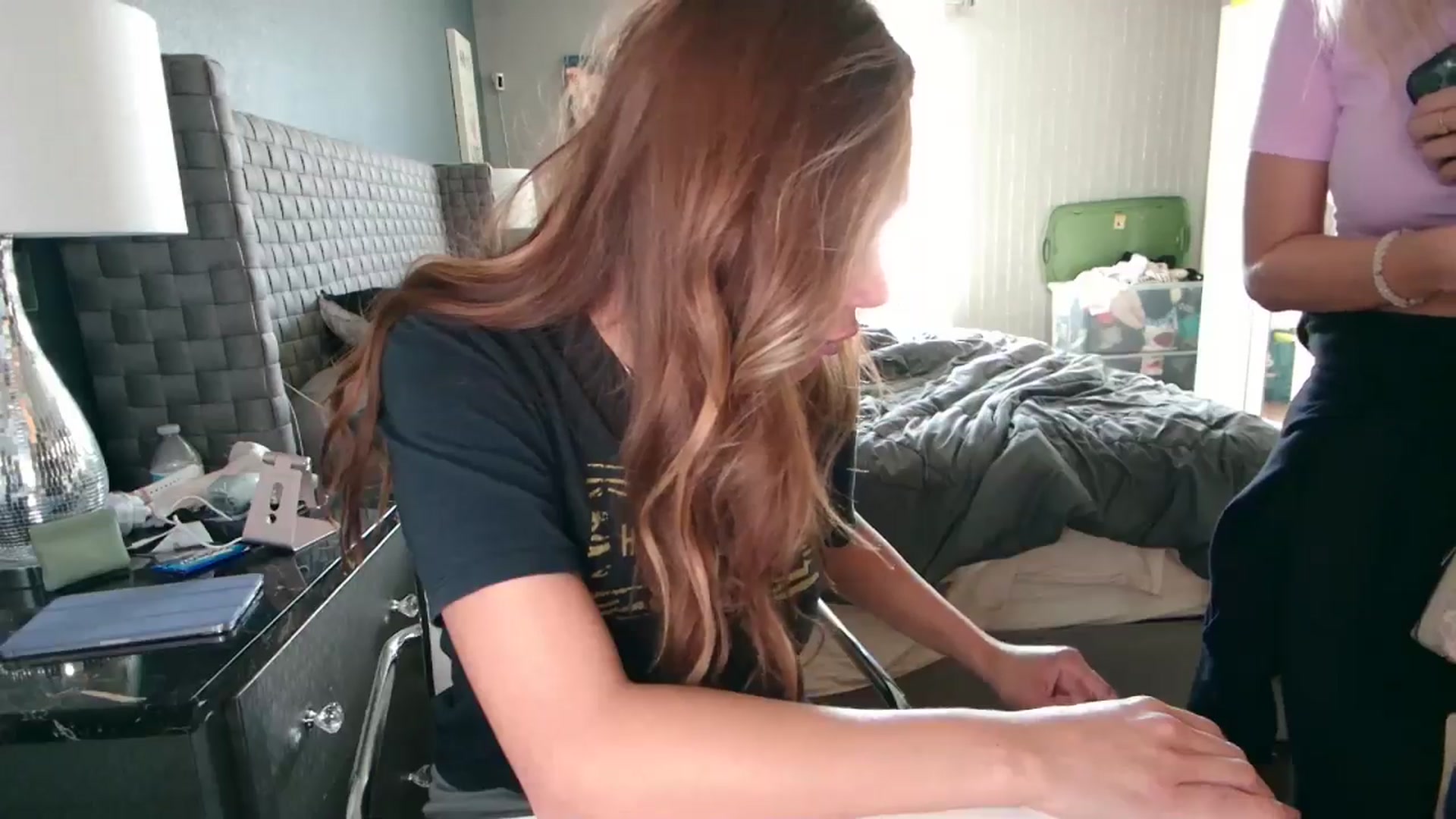 Gallery image thumbnail from Cinnabuns's myfreecams stream on, 08/18/2024, 20:19 image 10 of 20