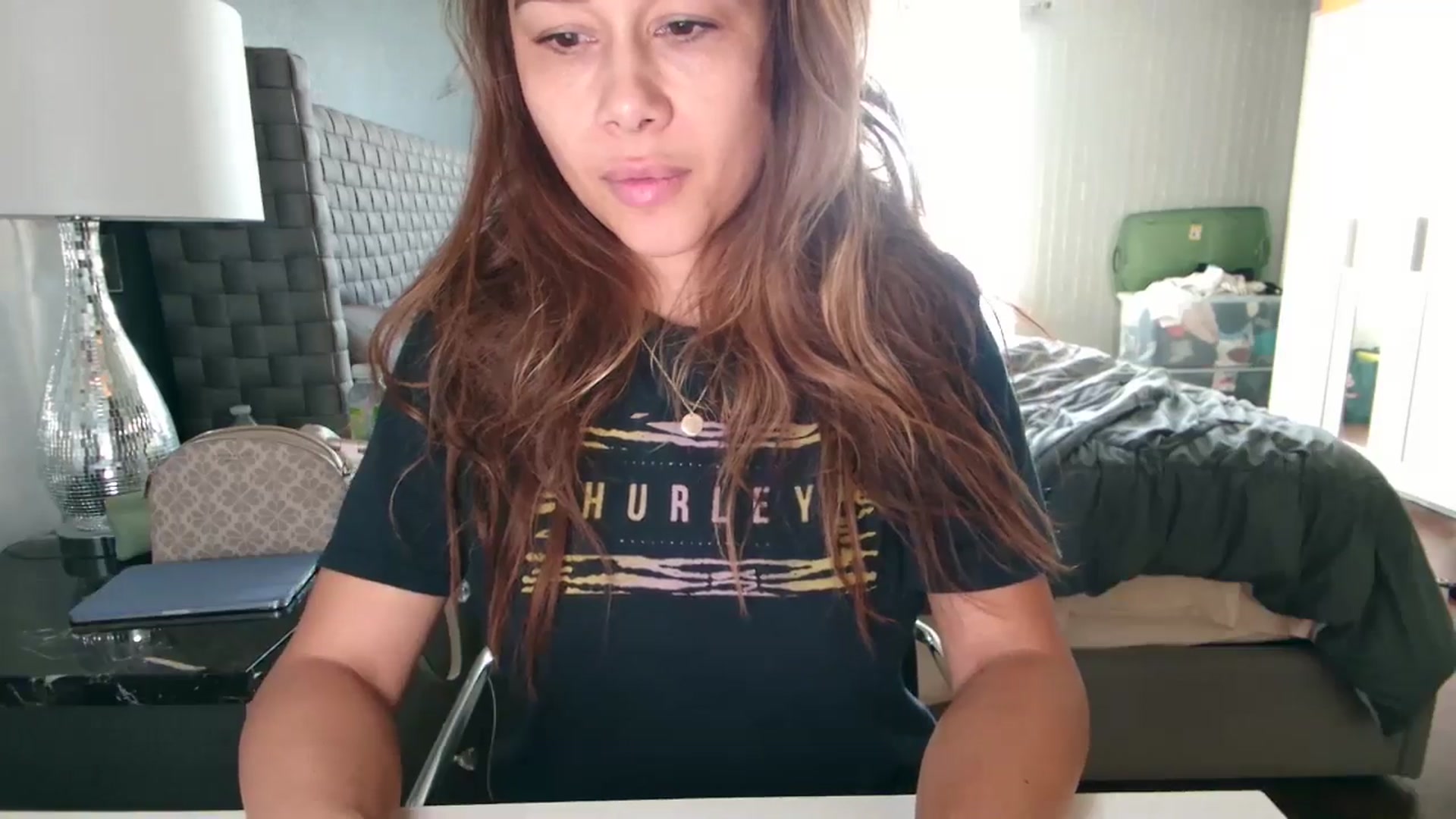 Gallery image thumbnail from Cinnabuns's myfreecams stream on, 08/18/2024, 20:39 image 13 of 20