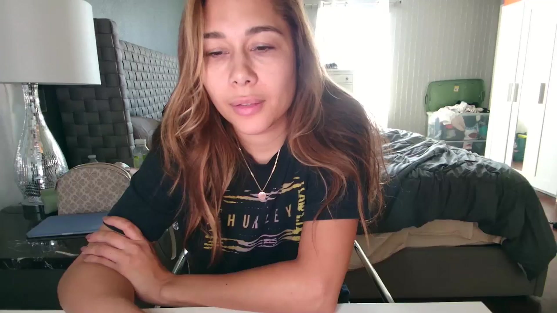 Gallery image thumbnail from Cinnabuns's myfreecams stream on, 08/18/2024, 20:39 image 7 of 20