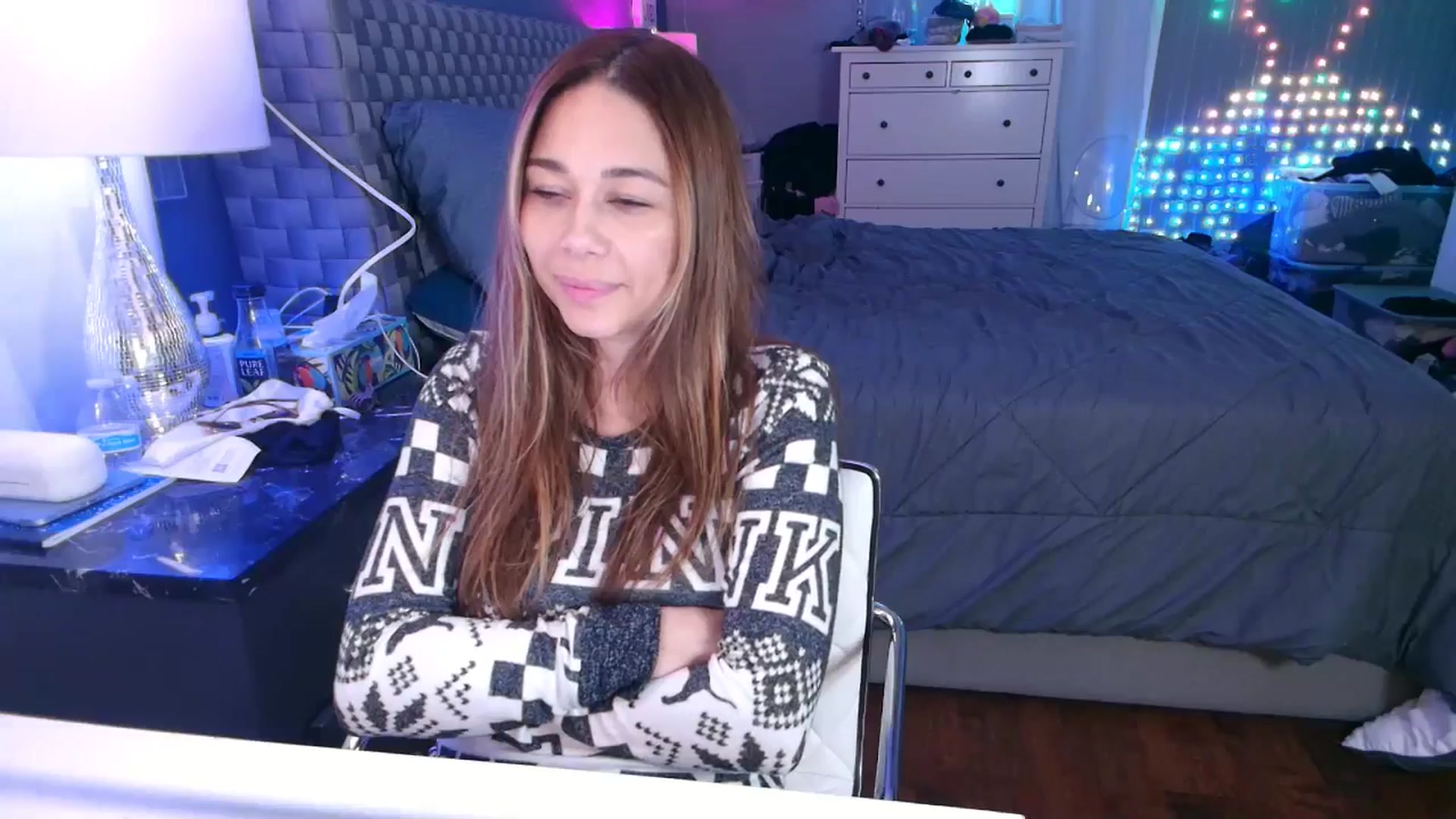 Gallery image thumbnail from Cinnabuns's myfreecams stream on, 09/07/2024, 07:56 image 2 of 20