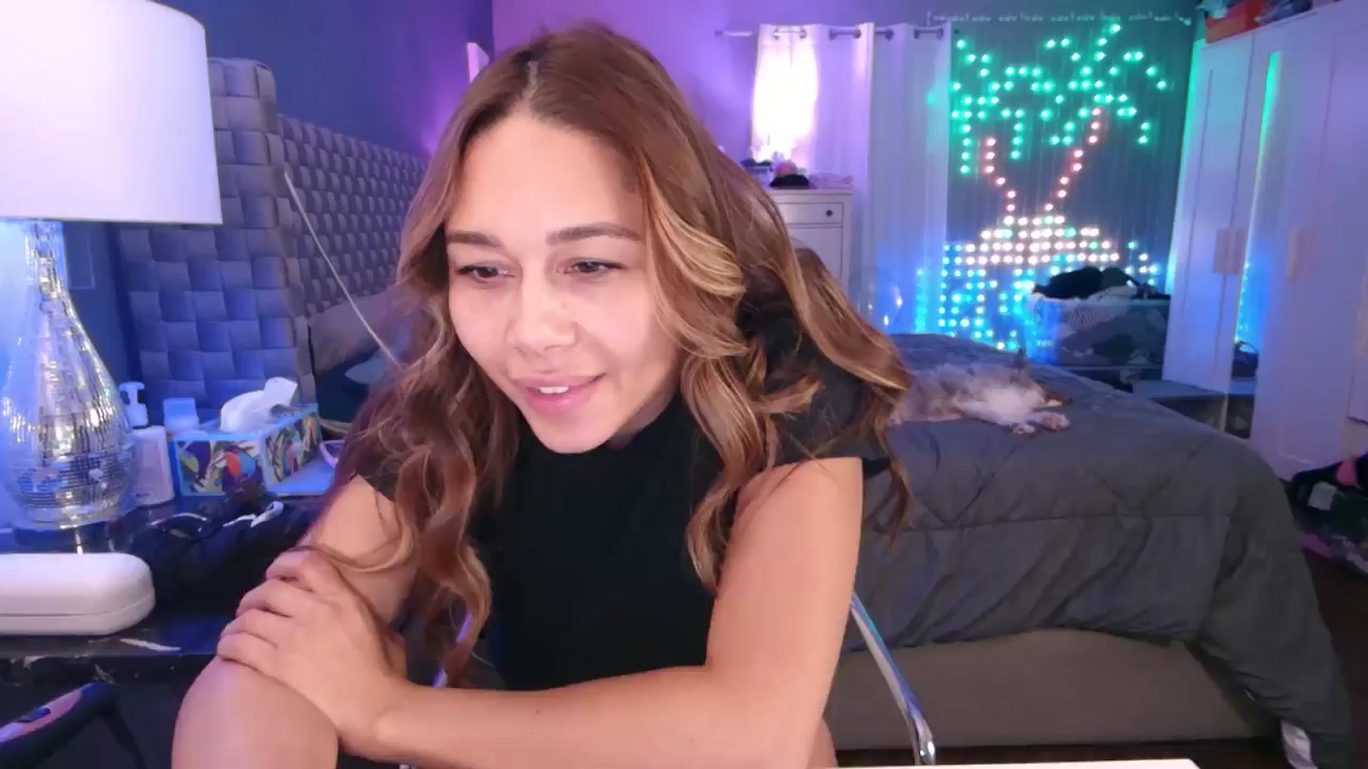 Gallery image thumbnail from Cinnabuns's myfreecams stream on, 09/09/2024, 03:06 image 19 of 20