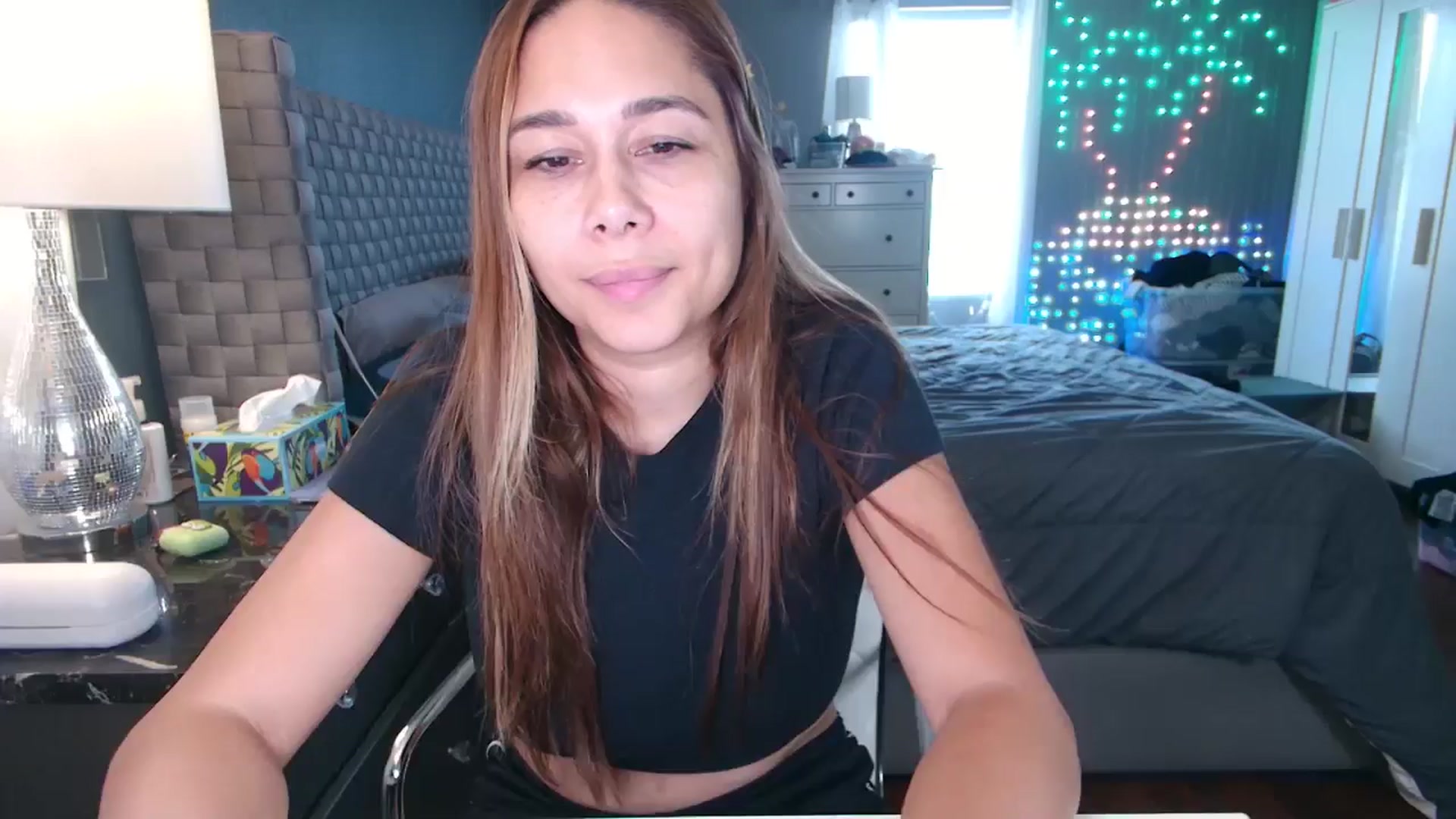 Gallery image thumbnail from Cinnabuns's myfreecams stream on, 09/09/2024, 03:06 image 1 of 20