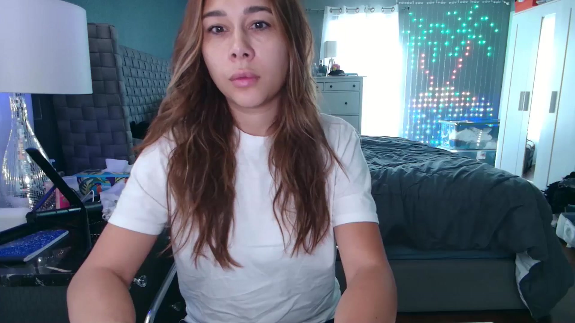 Gallery image thumbnail from Cinnabuns's myfreecams stream on, 09/21/2024, 17:00 image 18 of 20