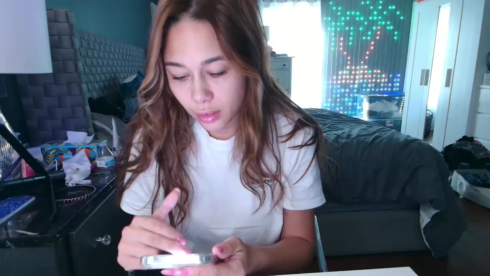 Gallery image thumbnail from Cinnabuns's myfreecams stream on, 09/21/2024, 17:00 image 3 of 20