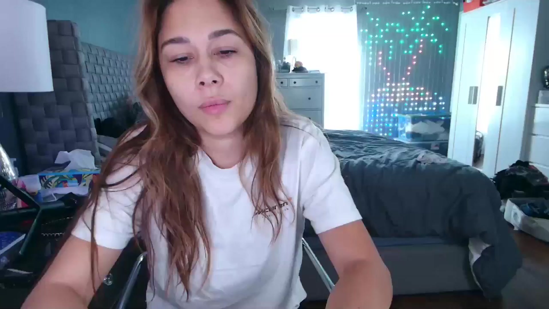 Gallery image thumbnail from Cinnabuns's myfreecams stream on, 09/21/2024, 18:56 image 7 of 20