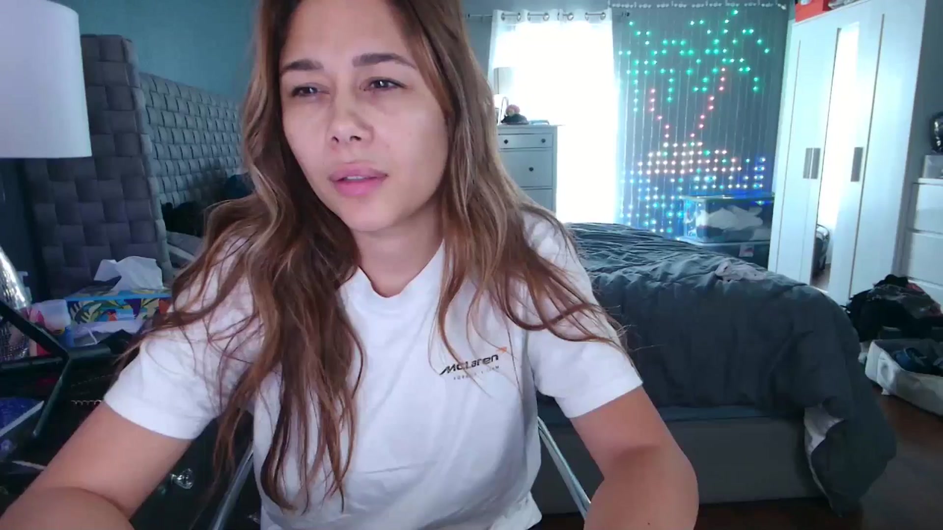 Gallery image thumbnail from Cinnabuns's myfreecams stream on, 09/21/2024, 18:56 image 15 of 20