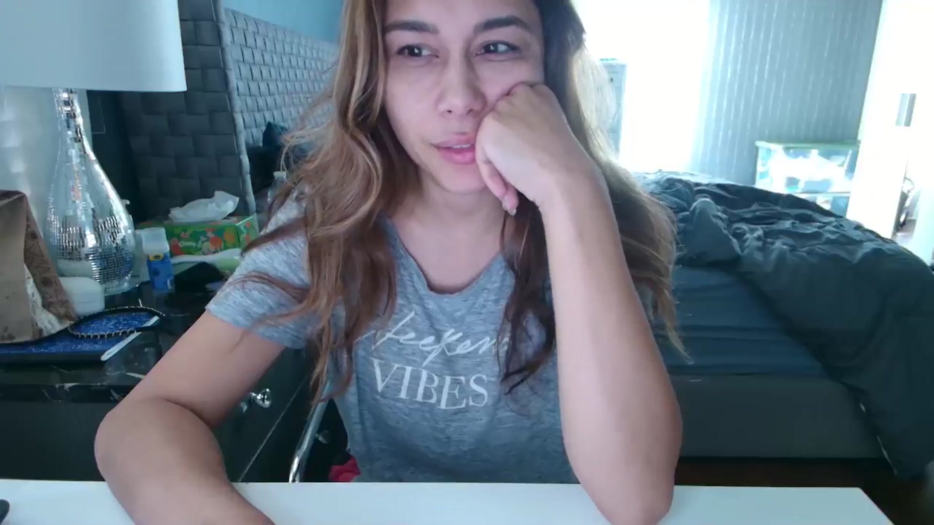 Gallery image thumbnail from Cinnabuns's myfreecams stream on, 09/25/2024, 17:13 image 4 of 20