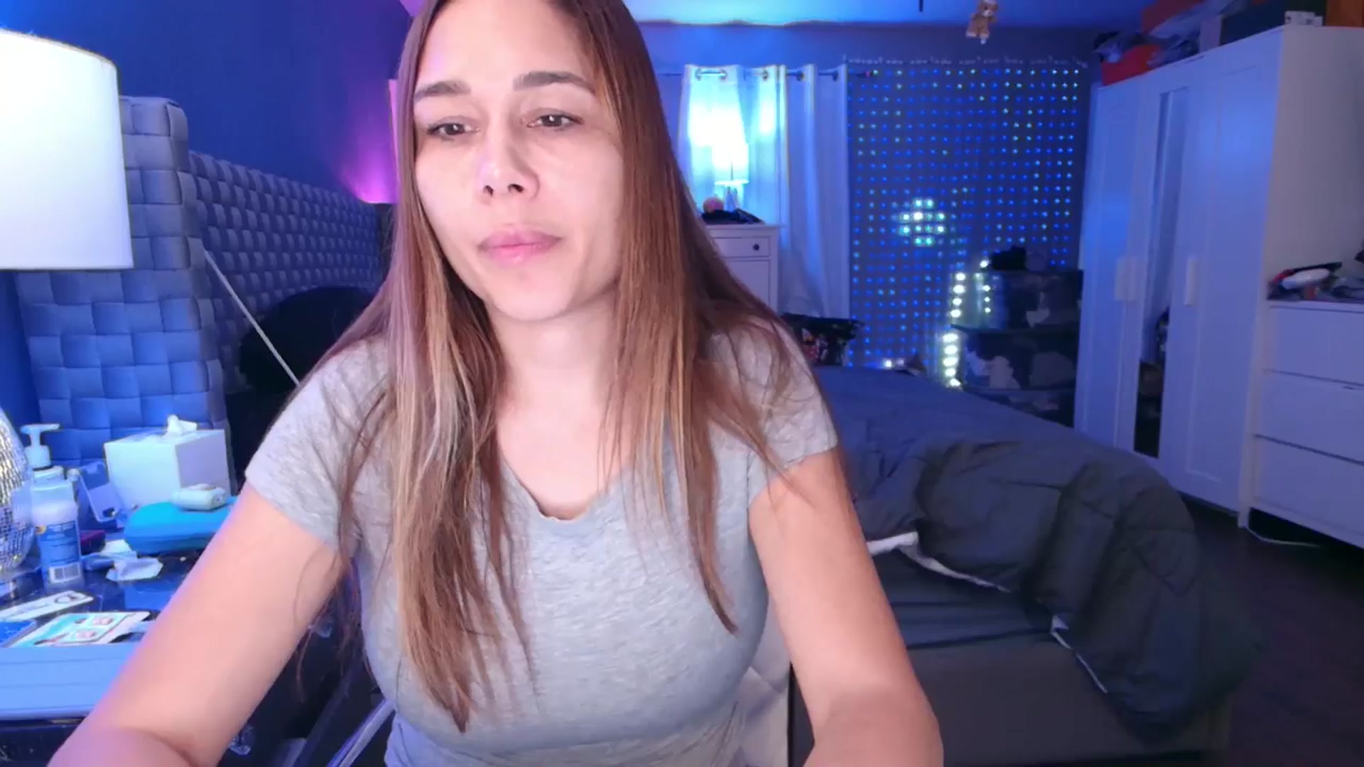 Gallery image thumbnail from Cinnabuns's myfreecams stream on, 10/24/2024, 04:53 image 2 of 20