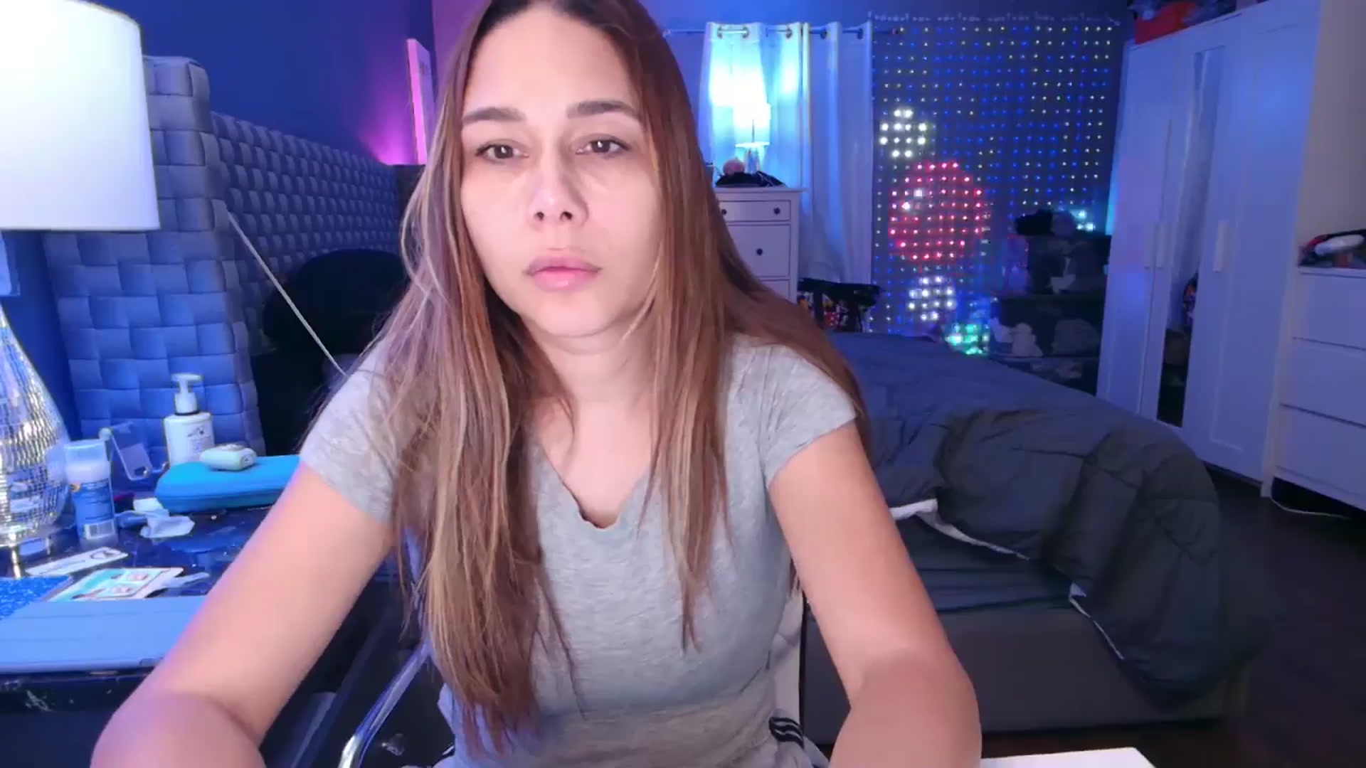 Gallery image thumbnail from Cinnabuns's myfreecams stream on, 10/24/2024, 04:53 image 12 of 20