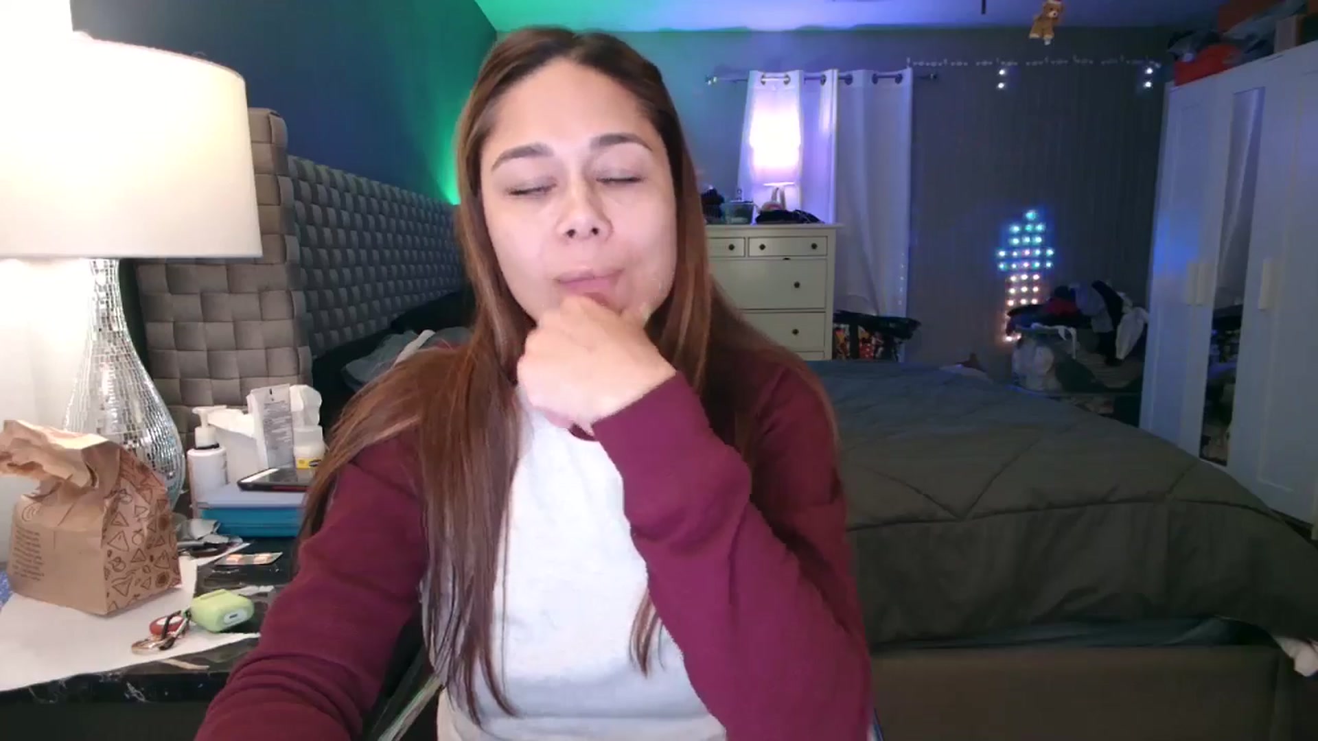 Gallery image thumbnail from Cinnabuns's myfreecams stream on, 10/30/2024, 05:03 image 5 of 20