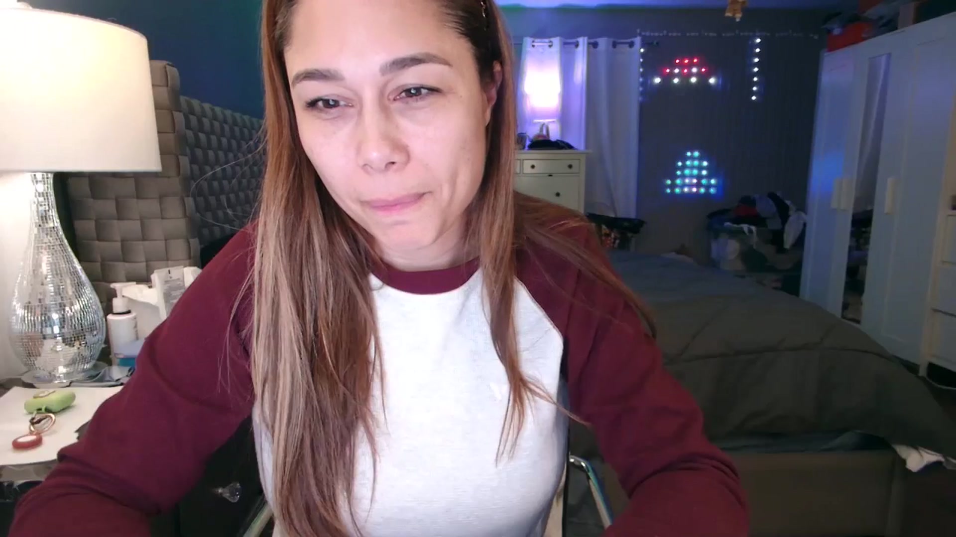 Gallery image thumbnail from Cinnabuns's myfreecams stream on, 10/30/2024, 05:03 image 11 of 20