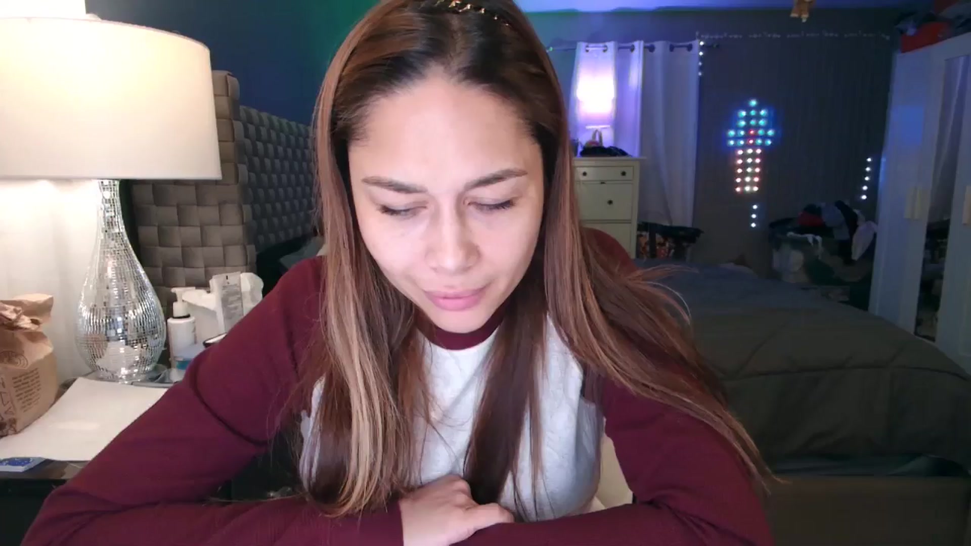 Gallery image thumbnail from Cinnabuns's myfreecams stream on, 10/30/2024, 05:03 image 17 of 20