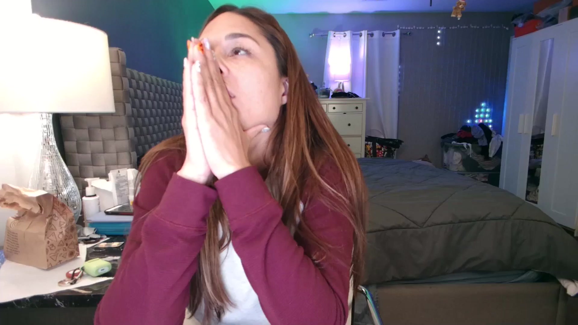 Gallery image thumbnail from Cinnabuns's myfreecams stream on, 10/30/2024, 05:03 image 7 of 20