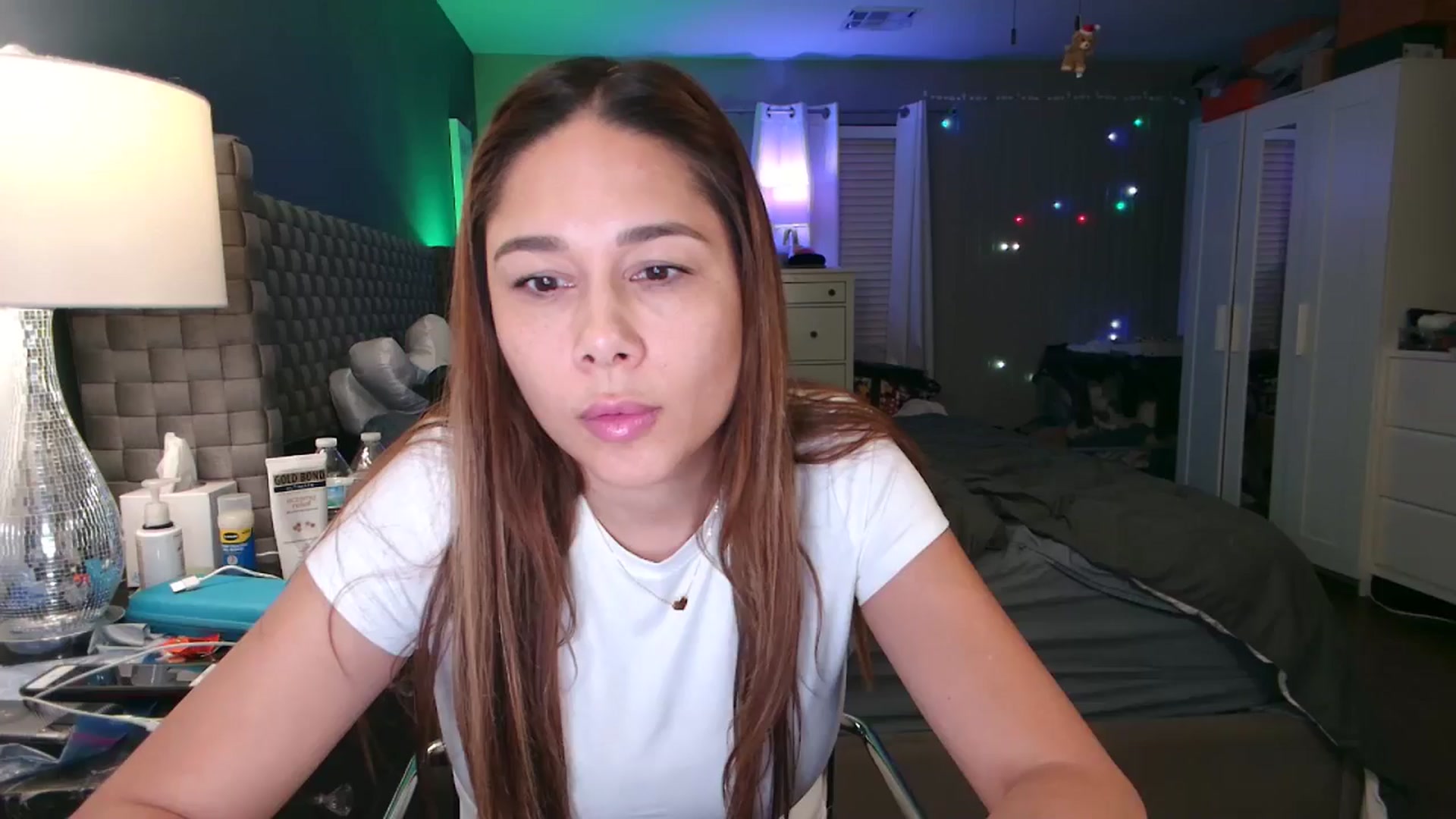 Gallery image thumbnail from Cinnabuns's myfreecams stream on, 11/06/2024, 03:00 image 7 of 20