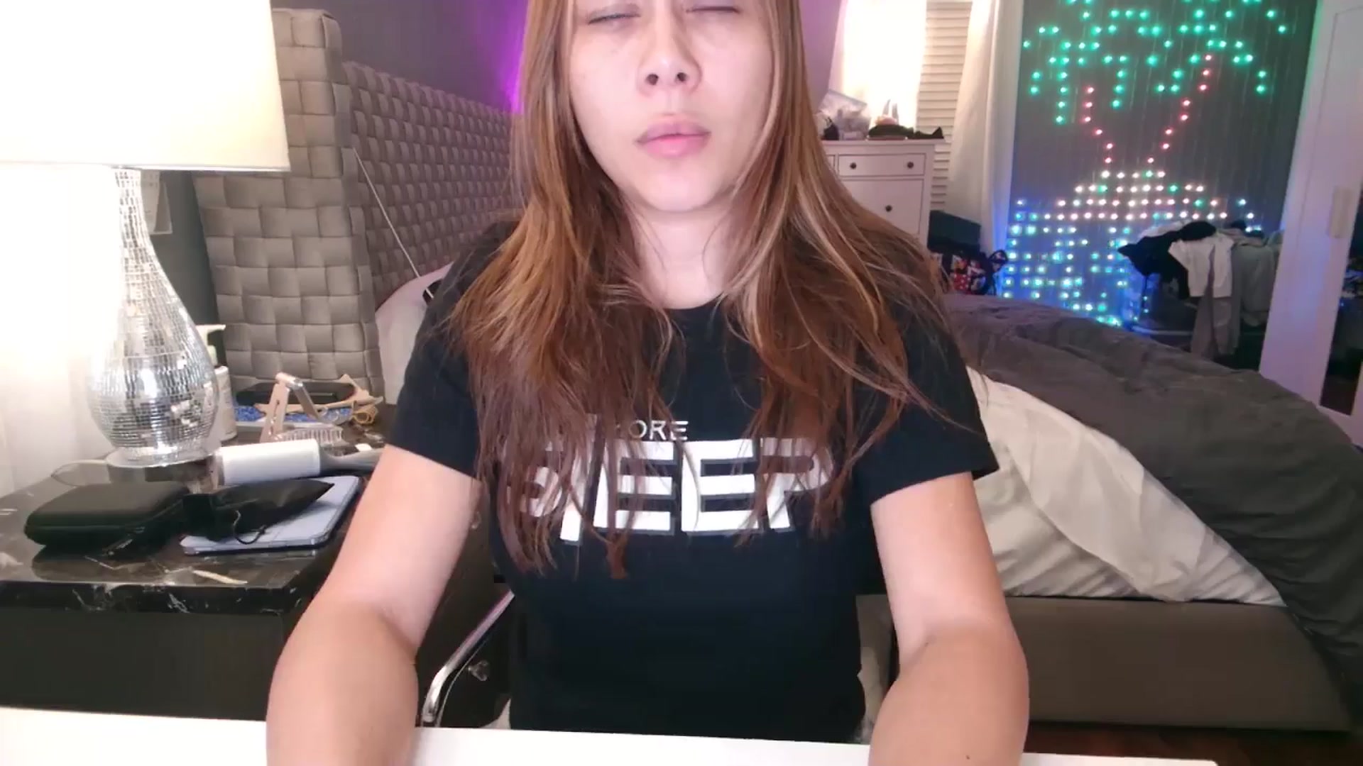 Gallery image thumbnail from Cinnabuns's myfreecams stream on, 11/25/2024, 01:39 image 9 of 20