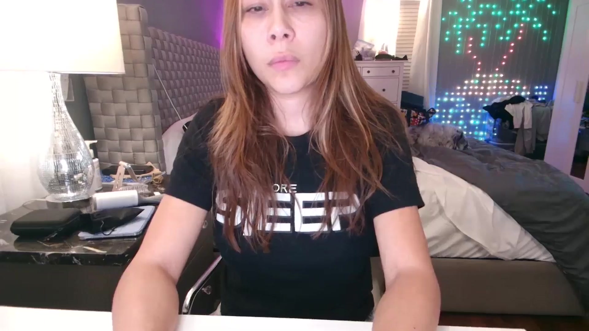 Gallery image thumbnail from Cinnabuns's myfreecams stream on, 11/25/2024, 01:39 image 11 of 20